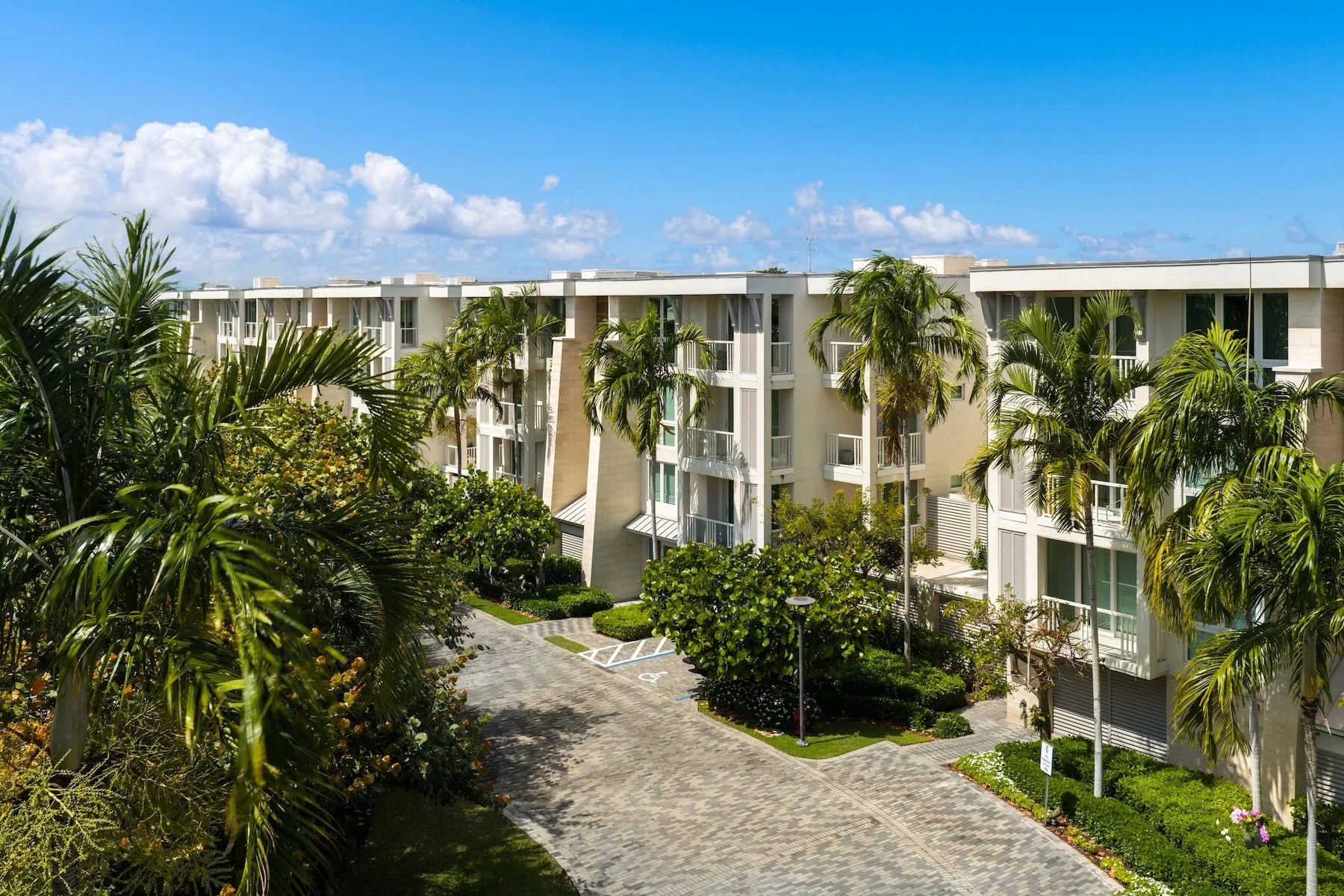 121 Beach Road_1oakstudiosdrone_02.jpg