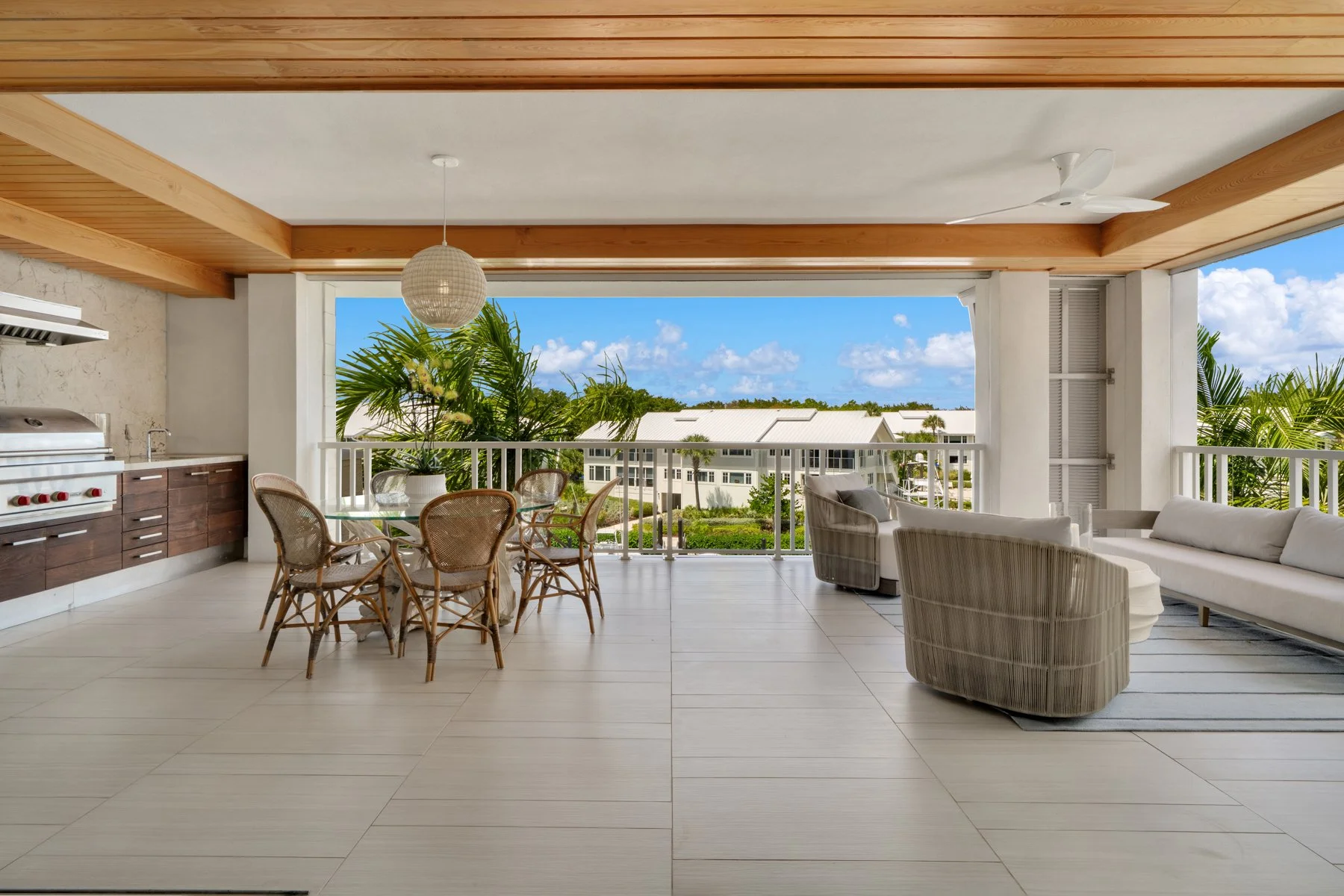 121 Beach Road_1oakstudios_38.jpg