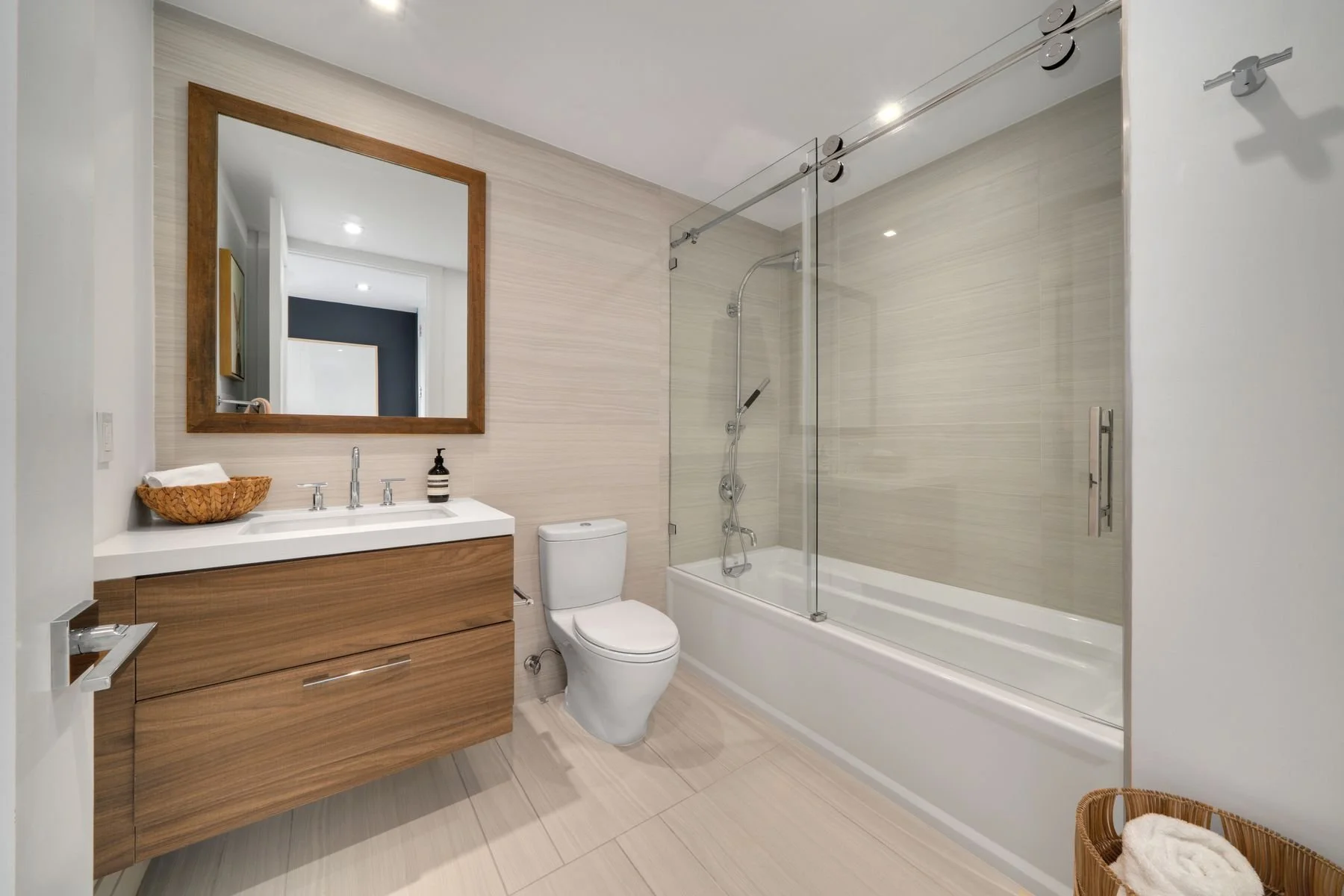 mls_121 Beach Road_1oakstudios_30.jpg