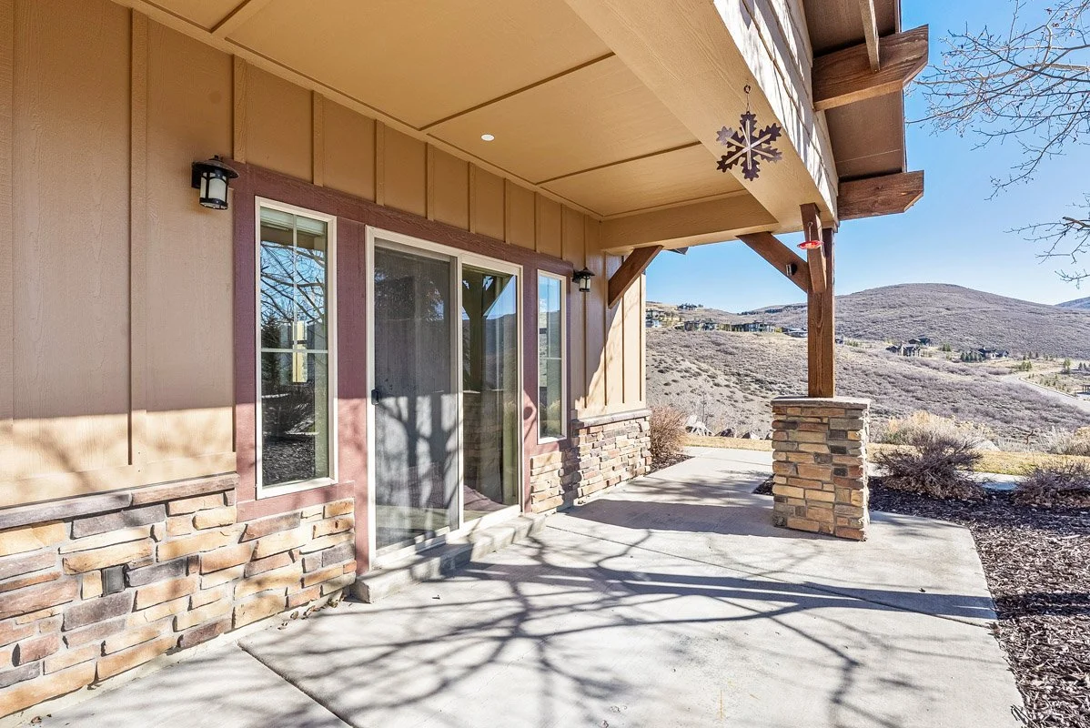 9 - 13312 Highmark Court.jpg