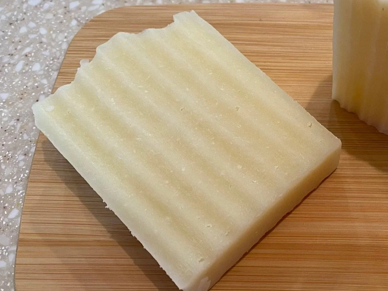 Rosemary+Peppermint+Shampoo+Bar2.jpg