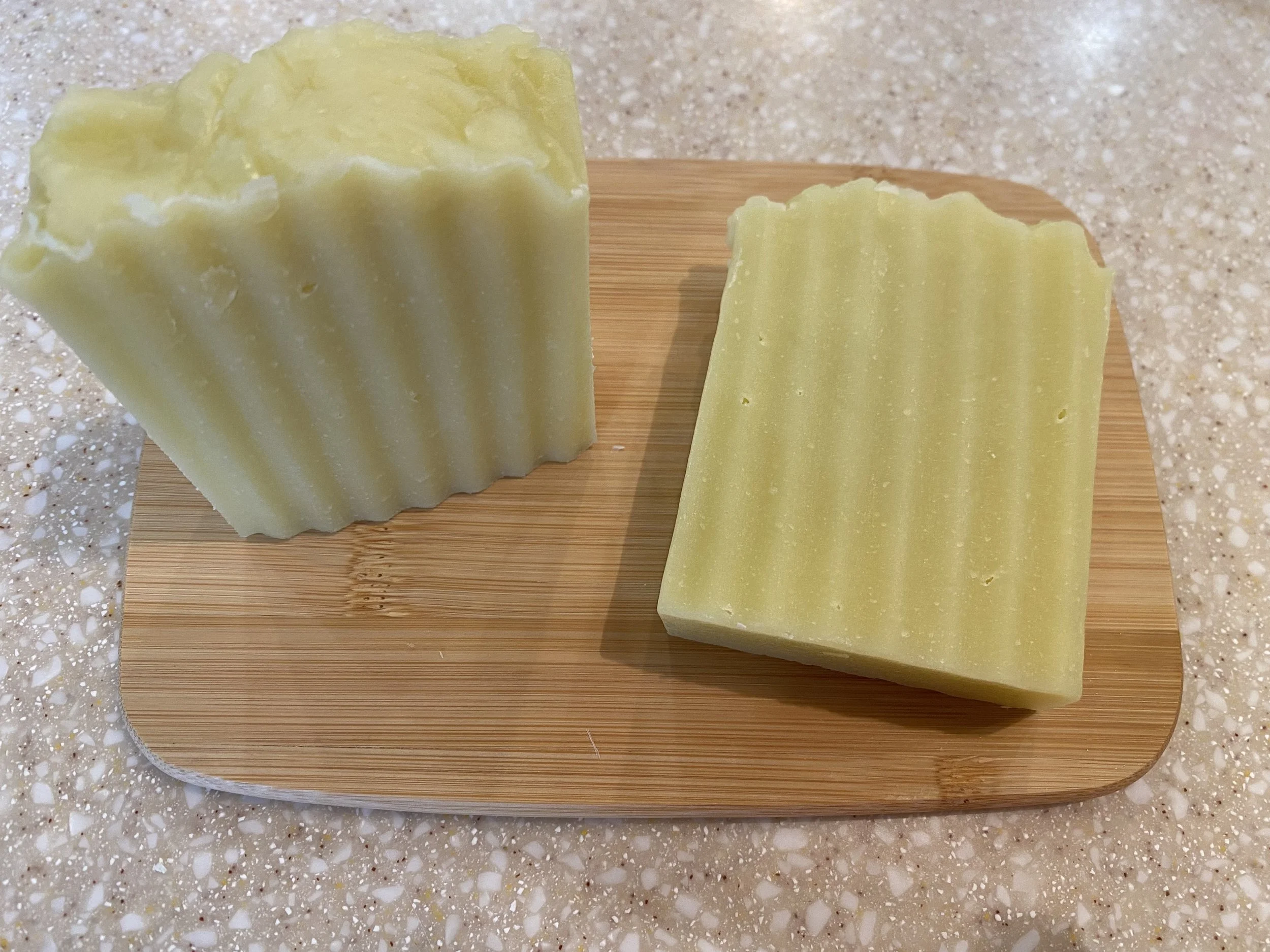 Sandalwood & Peppermint Shampoo
