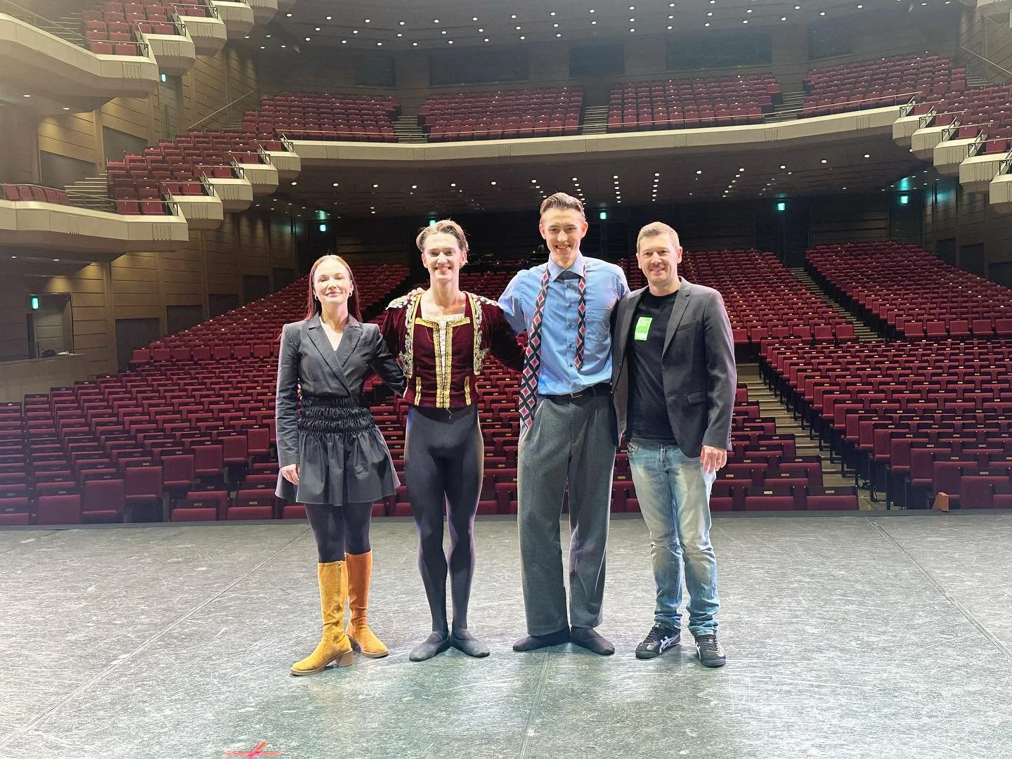 🇯🇵 What a night seeing graduate @mark_sims05 dancing with some of the best dancers in the world 🌎 We are so proud of you Mark - you are not only a super star but a truly genuine person. Well done on your well deserved success to date! Tomorrow, ba