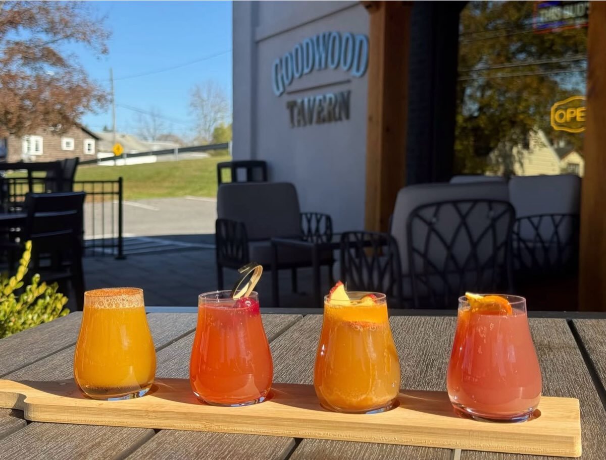 REMINDER ALERT!!!!!! 
Consider this your friendly reminder that GOODWOOD IS NOW OPEN ON SUNDAYS &amp; SERVING BRUNCH! 🙌

🥂 Our Mimosa Flight &mdash; Four delicious reasons to get out of bed on a Sunday! Trust us, this is one flight you DON&rsquo;T 