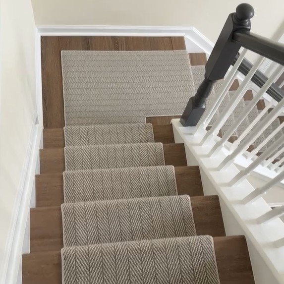 RCO-V-032026-StairRunner-3-sq-w.jpg