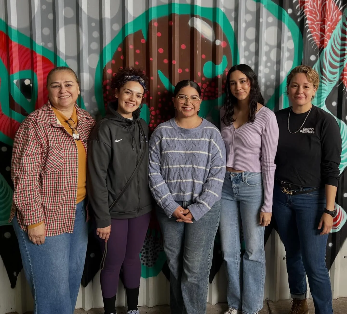 Gracias por la visita a @laikazcetysmxli y a nuestra querida amiga, la maestra Alma Gurrola, quienes se dieron el tiempo de conocer nuestro proyecto y convivir con algunos de nuestros perros. 

Tambi&eacute;n agradecemos a @ciiela por compartir su va