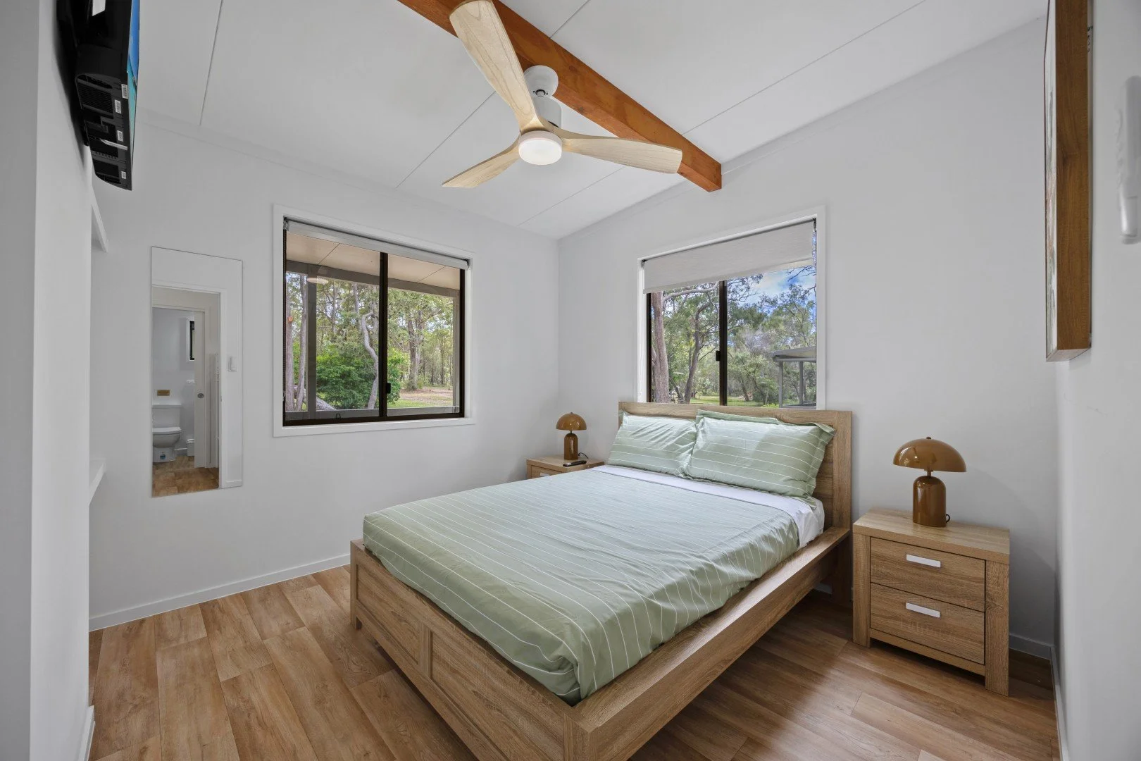 Cabin 3 Agnes Bush Cabins Agnes Water Queensland self-contained bush cabin sleeps 4
