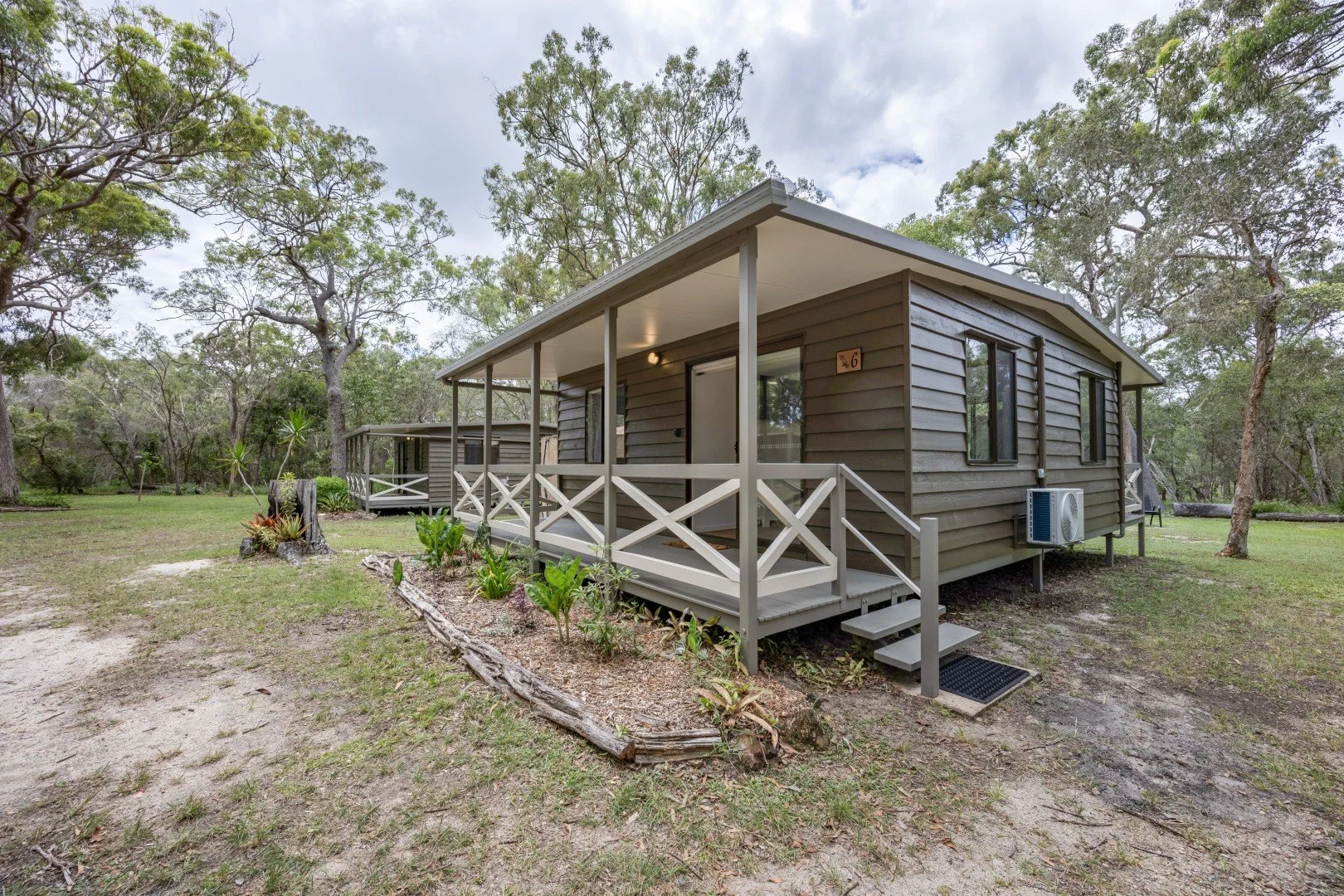 Agnes Bush Cabins 19.jpg