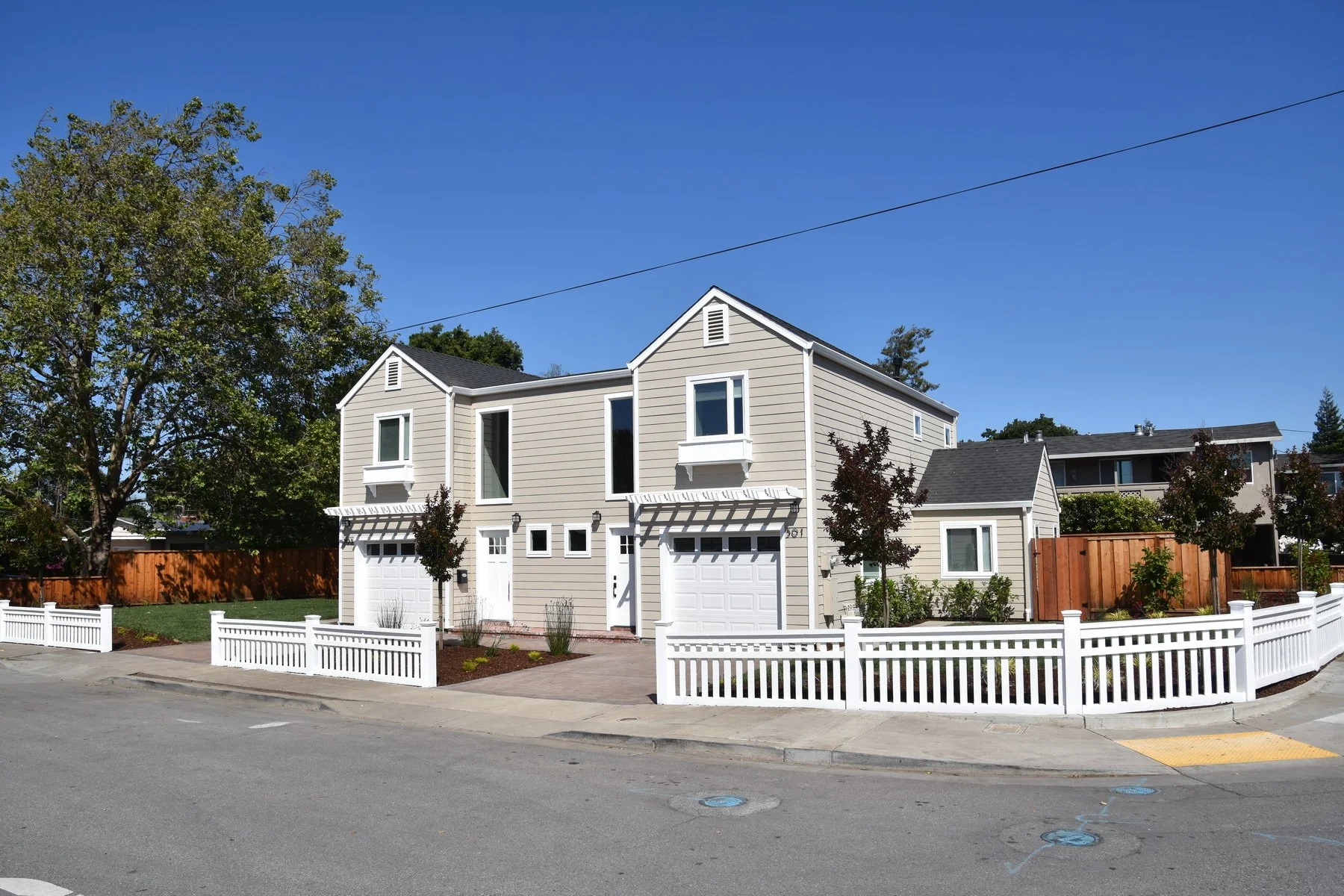 Pierce Duplex Staged 35.JPG