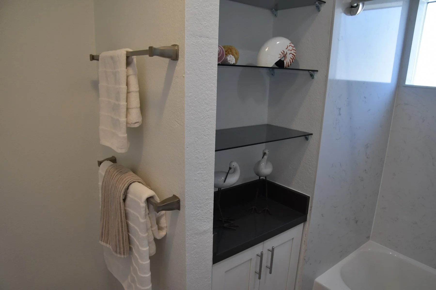 Pierce Duplex Staged 24.JPG