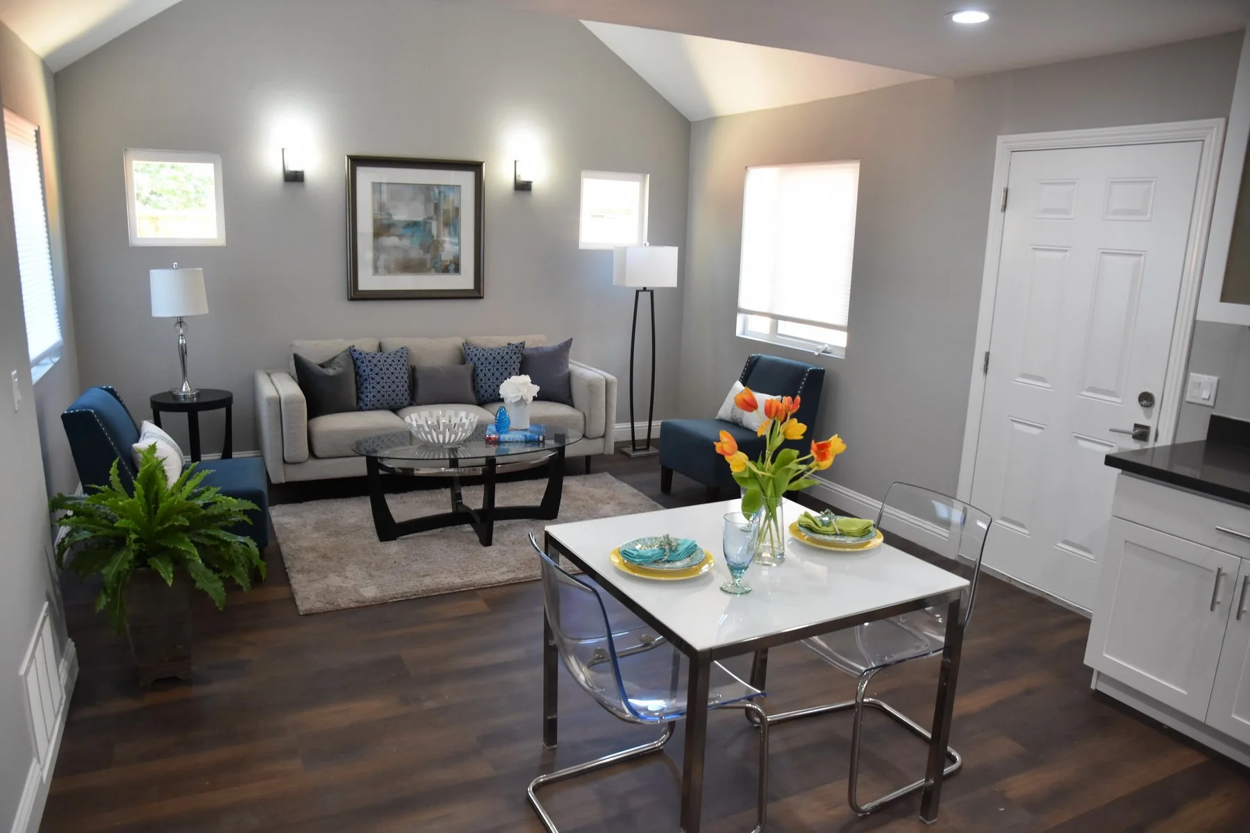 Pierce Duplex Staged 7.JPG