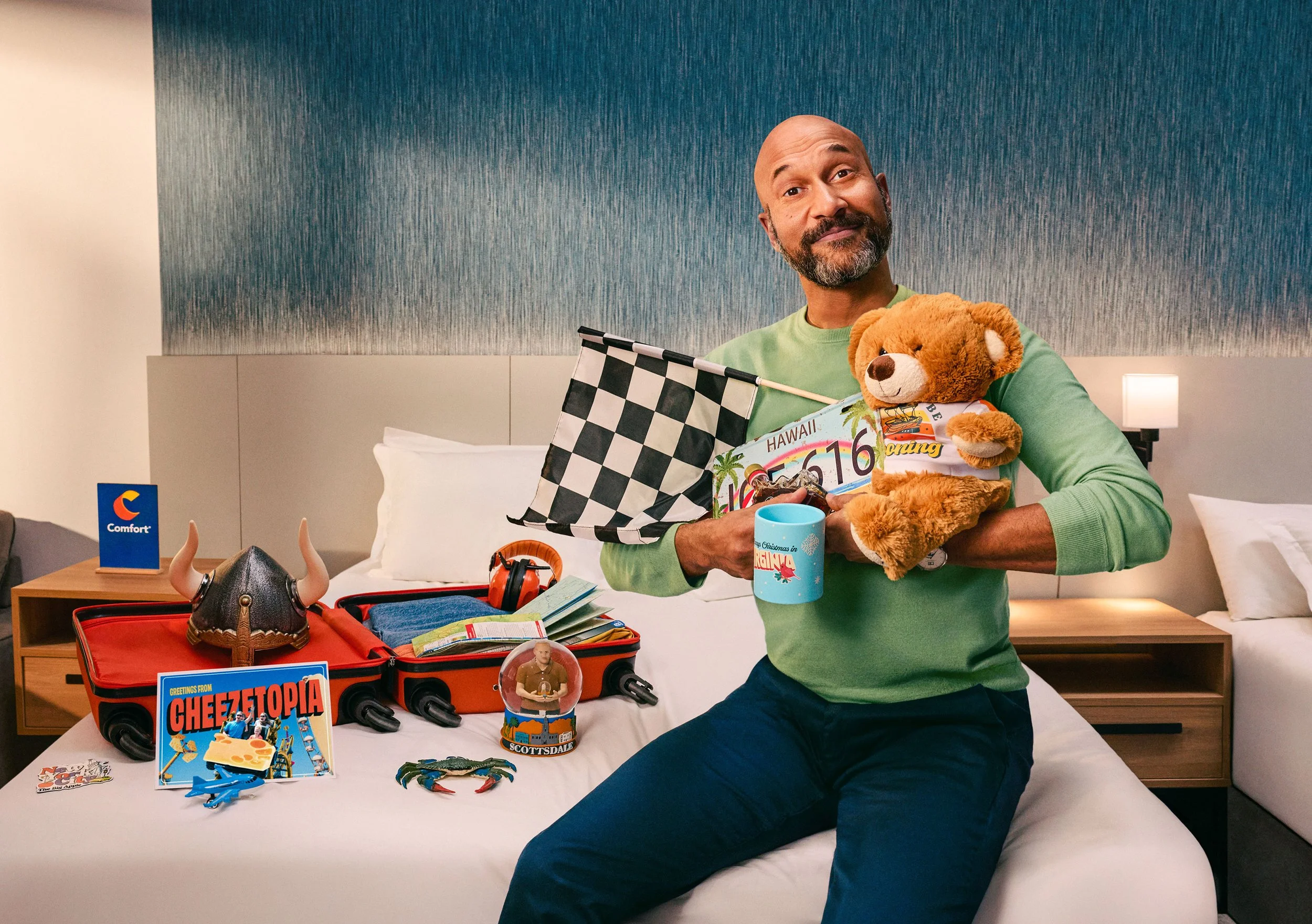 77113_VctzWF_johnson-choice-hotels-keegan-michael-key-2026-10.jpg