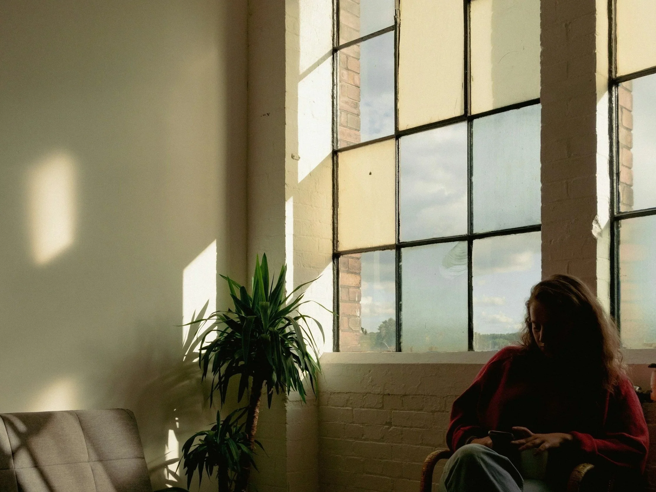 "Why Don't You Take Insurance?" — A Therapist Answers Honestly