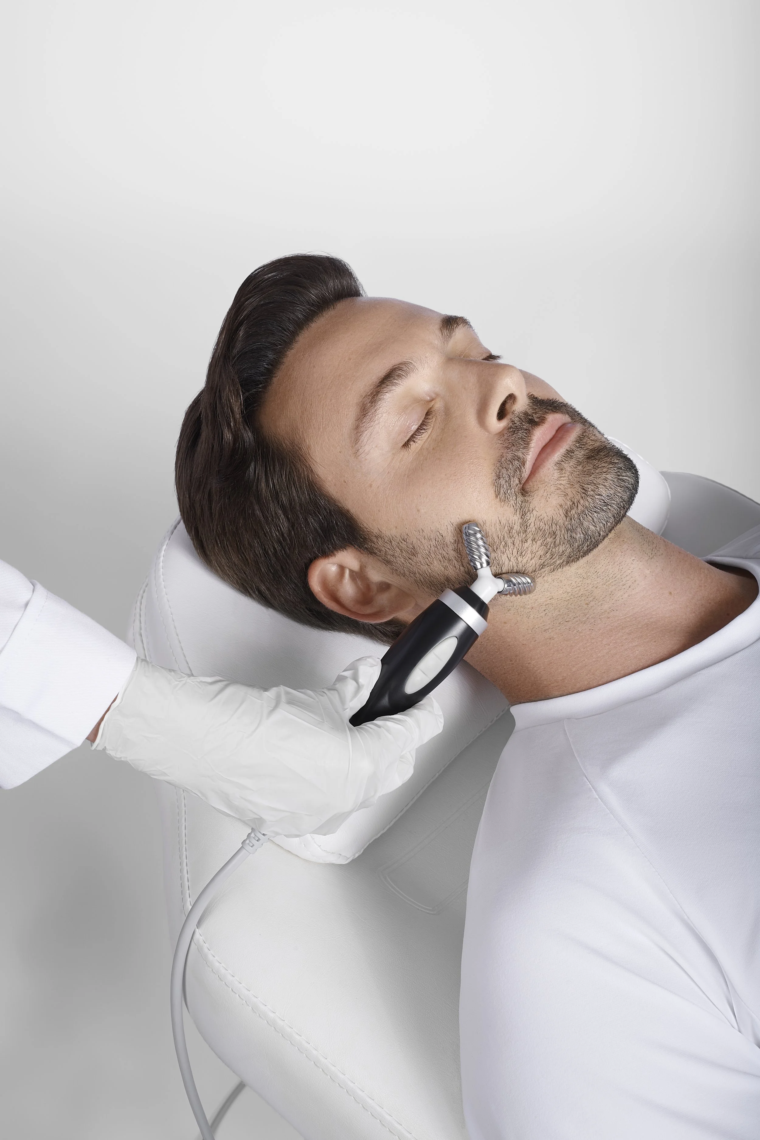 Dermaplane Facial | 60 mins