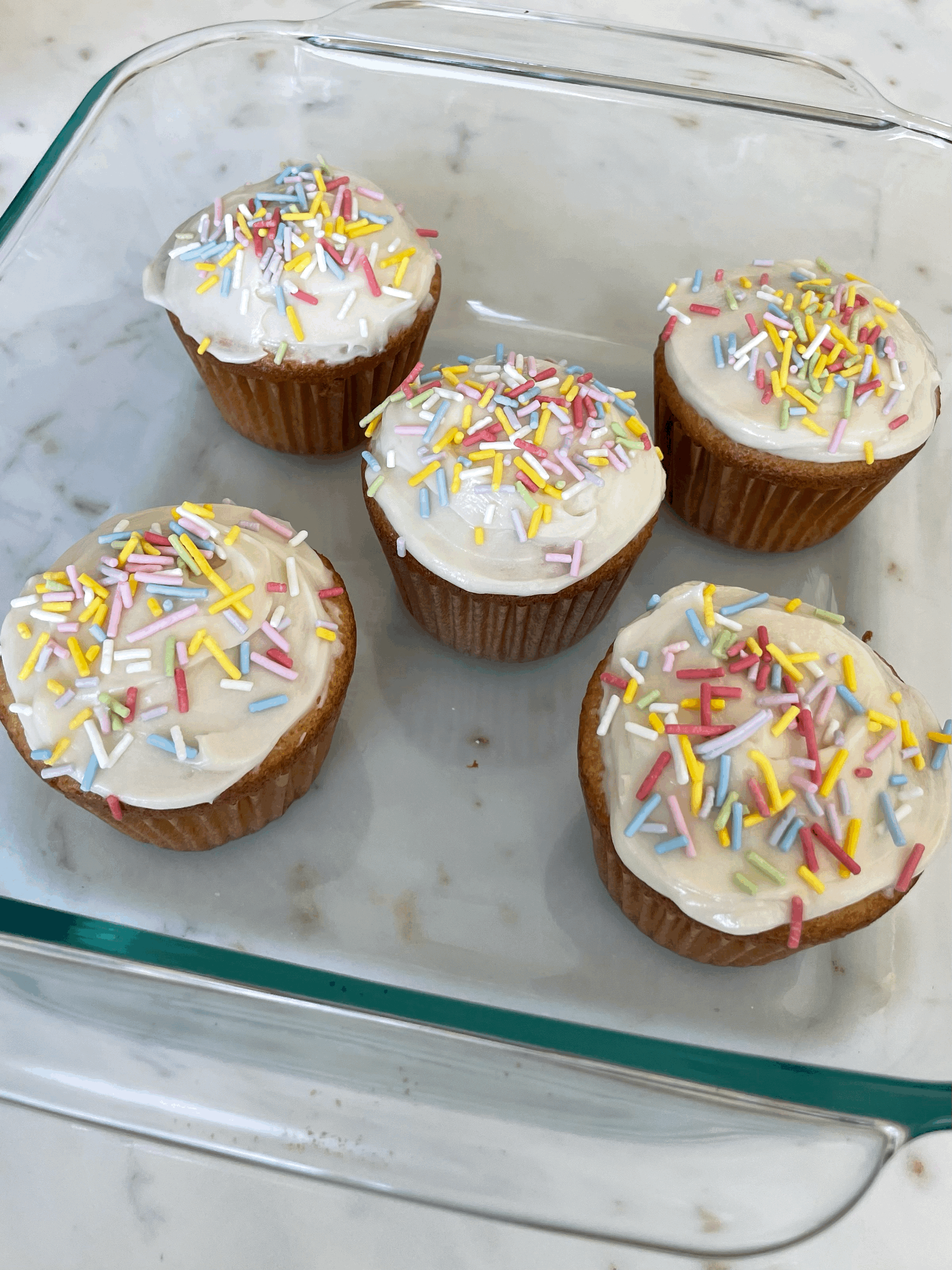 Vanilla Cupcakes with Cream Cheese Frosting & Sprinkles (1 dozen)