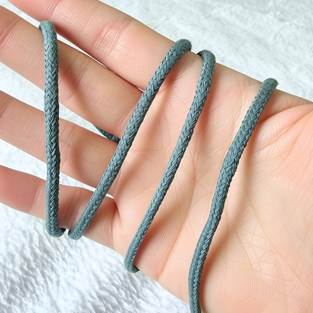 Cord close-up (2).png
