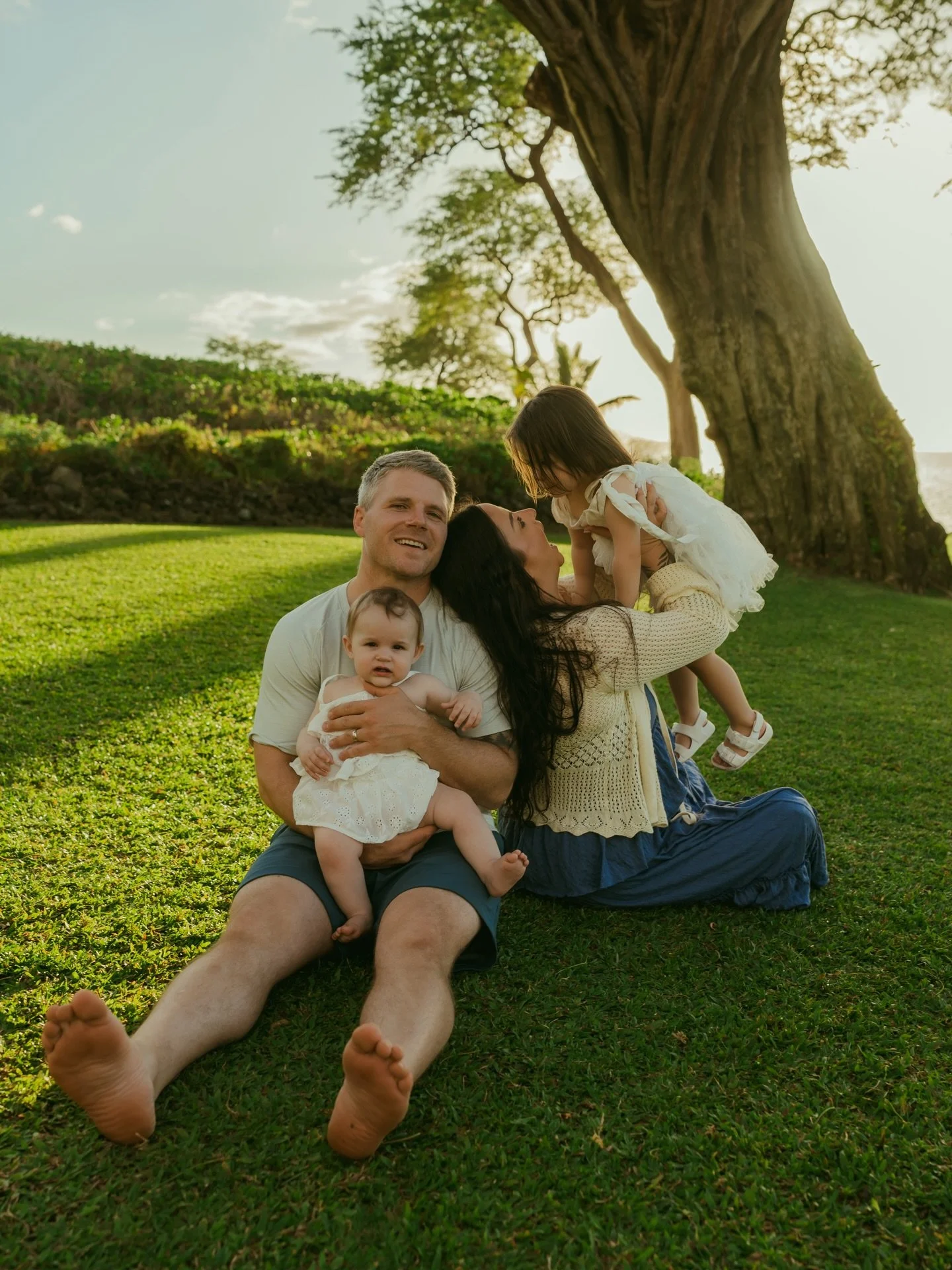 Sweet family moments 🤍

#maui #mauiphotographer #familyphotoshoot
