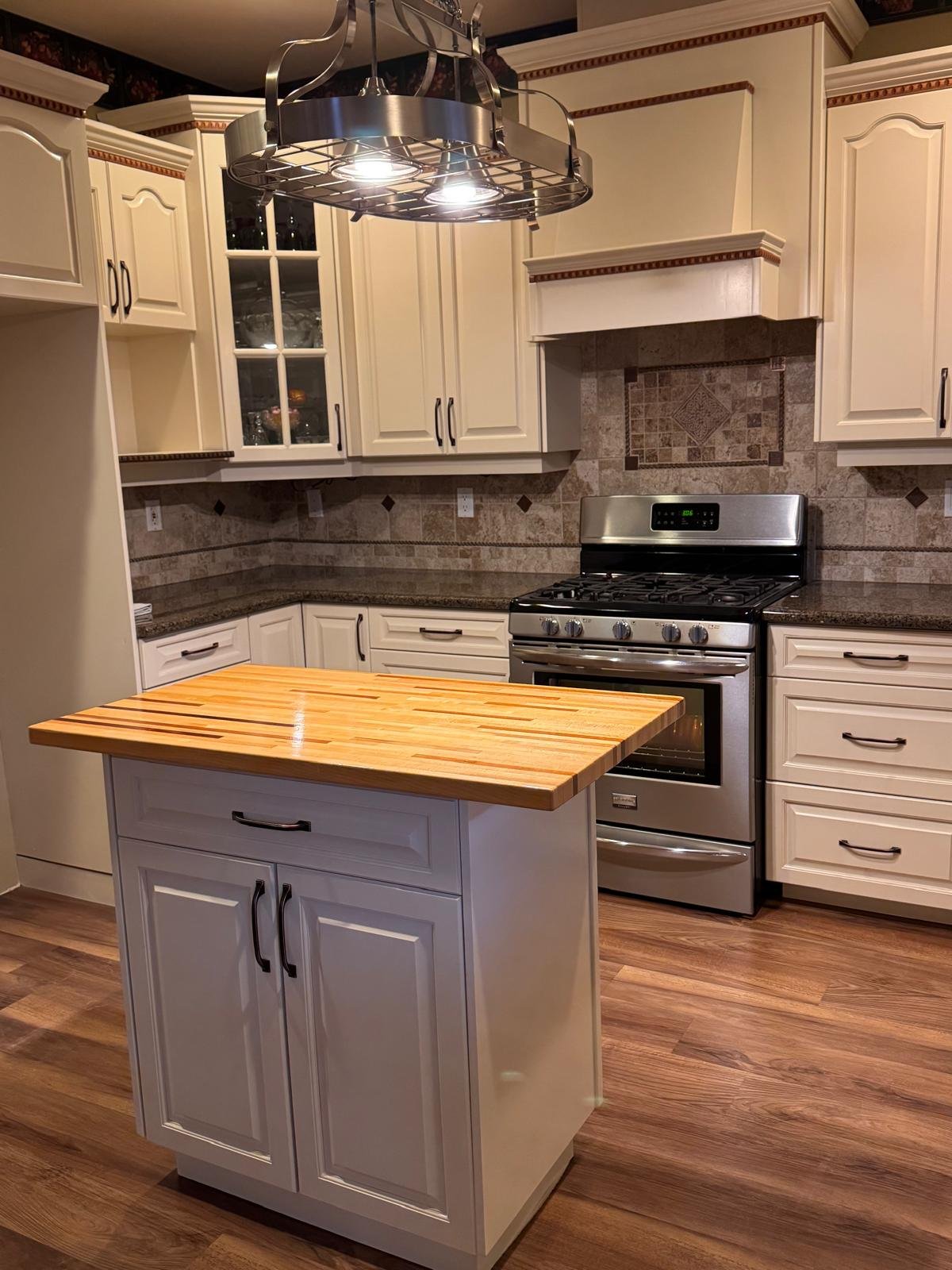 PHOTO-2026-03-30-22-30-22 11.jpg