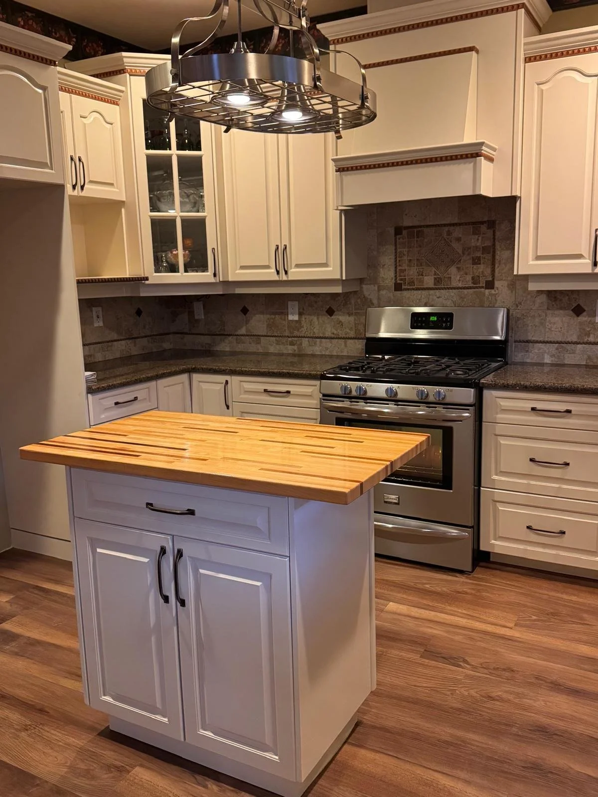 PHOTO-2026-03-30-22-30-22 12.jpg