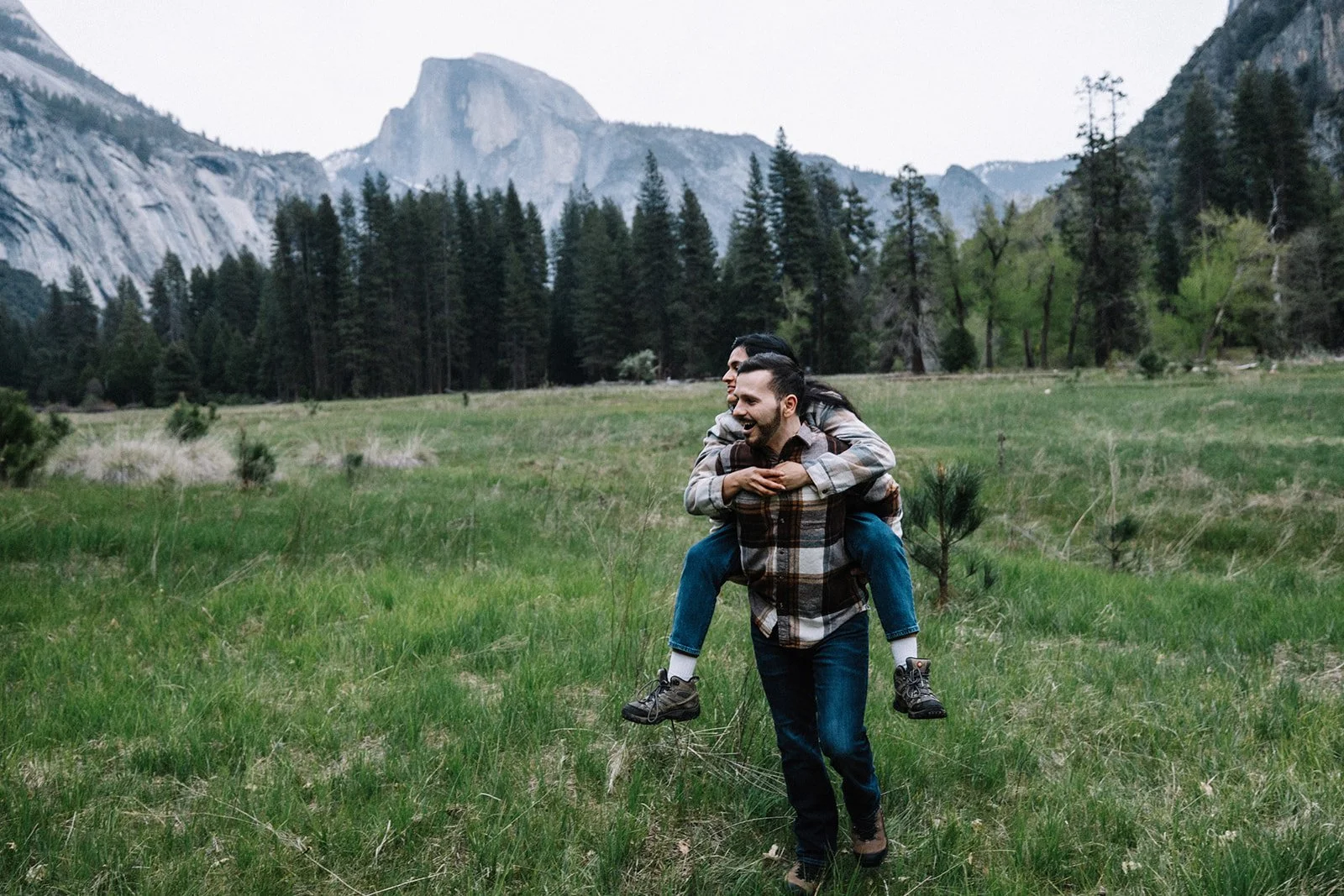 Yosemite meadow engagement session natural moments (17).jpg
