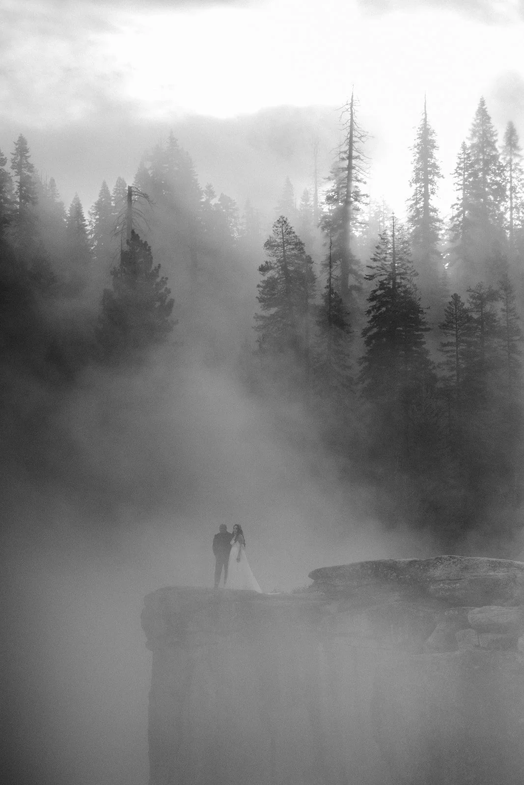 yosemite-elopement-taft-point-sunrise.jpg (12).jpg