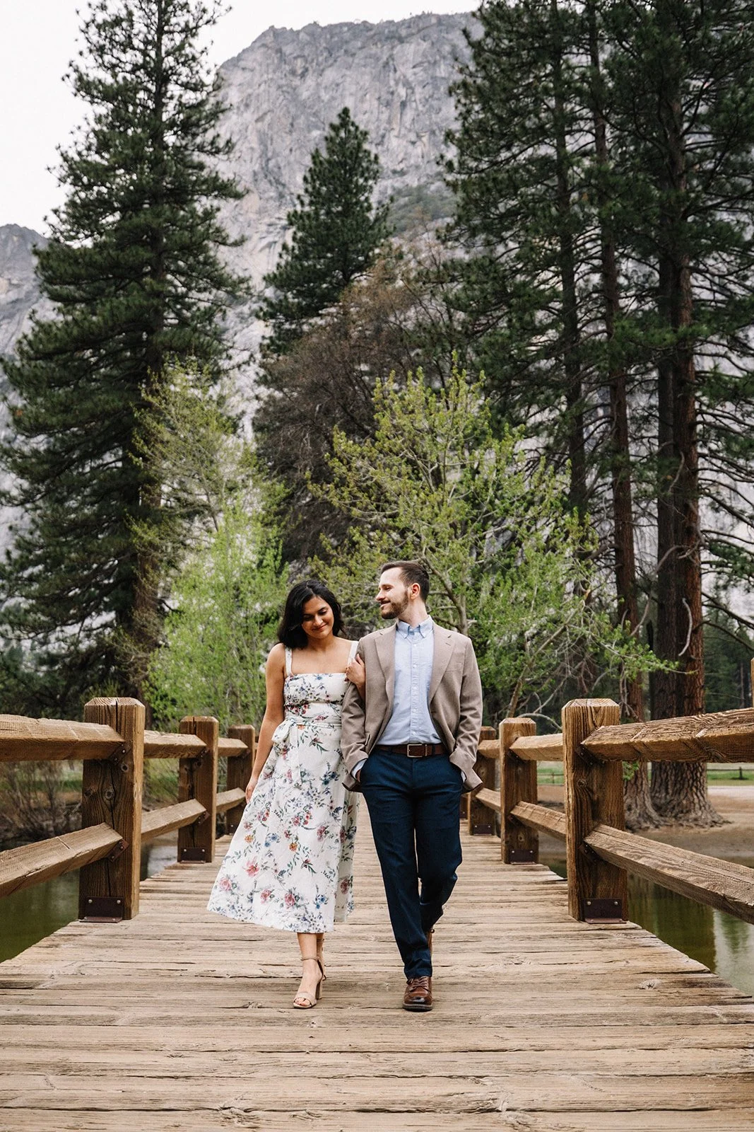 Yosemite meadow engagement session natural moments (5).jpg
