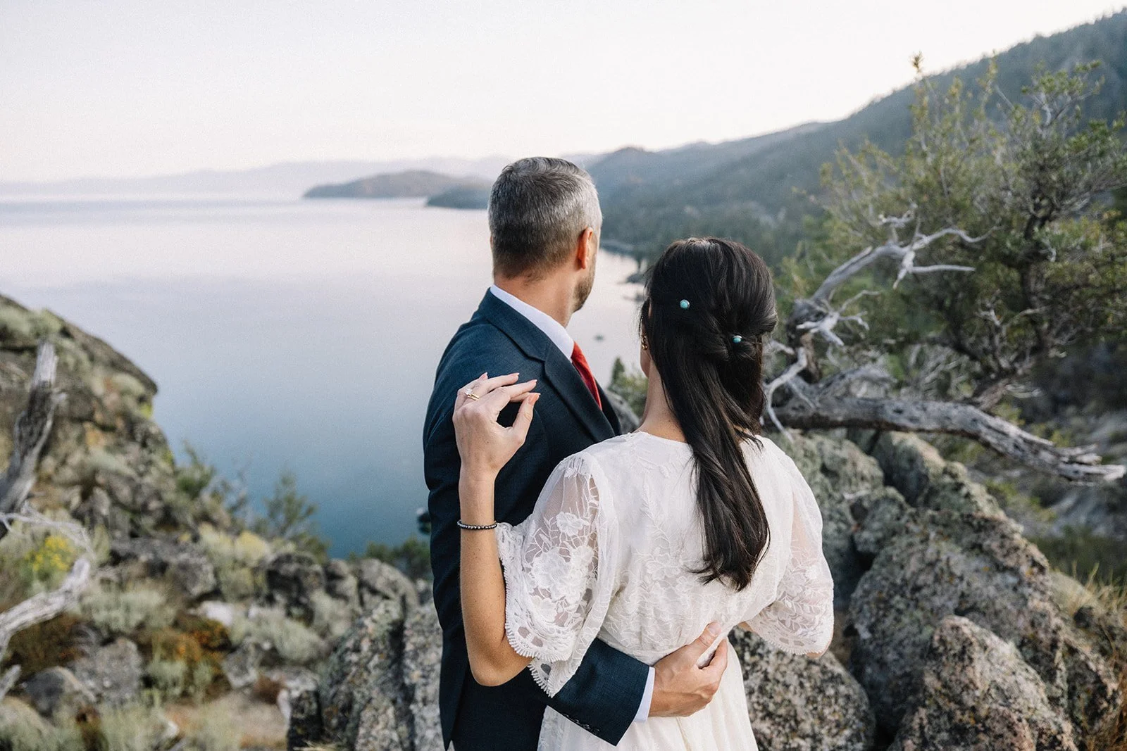 lake-tahoe-sunrise-couples-session.jpg (19).jpg