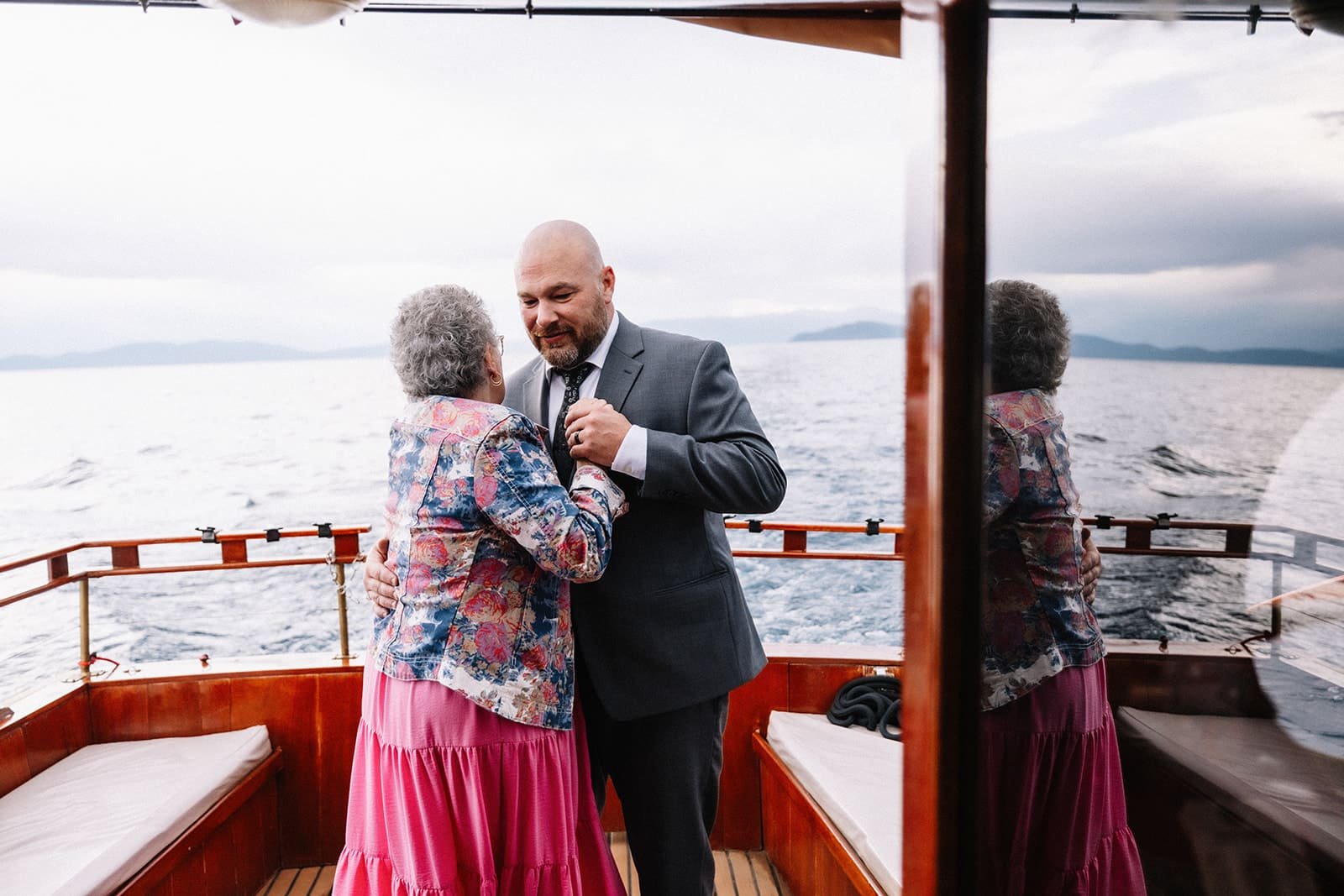 CaraShawn_BoatCruise_0489_websize (1).jpg