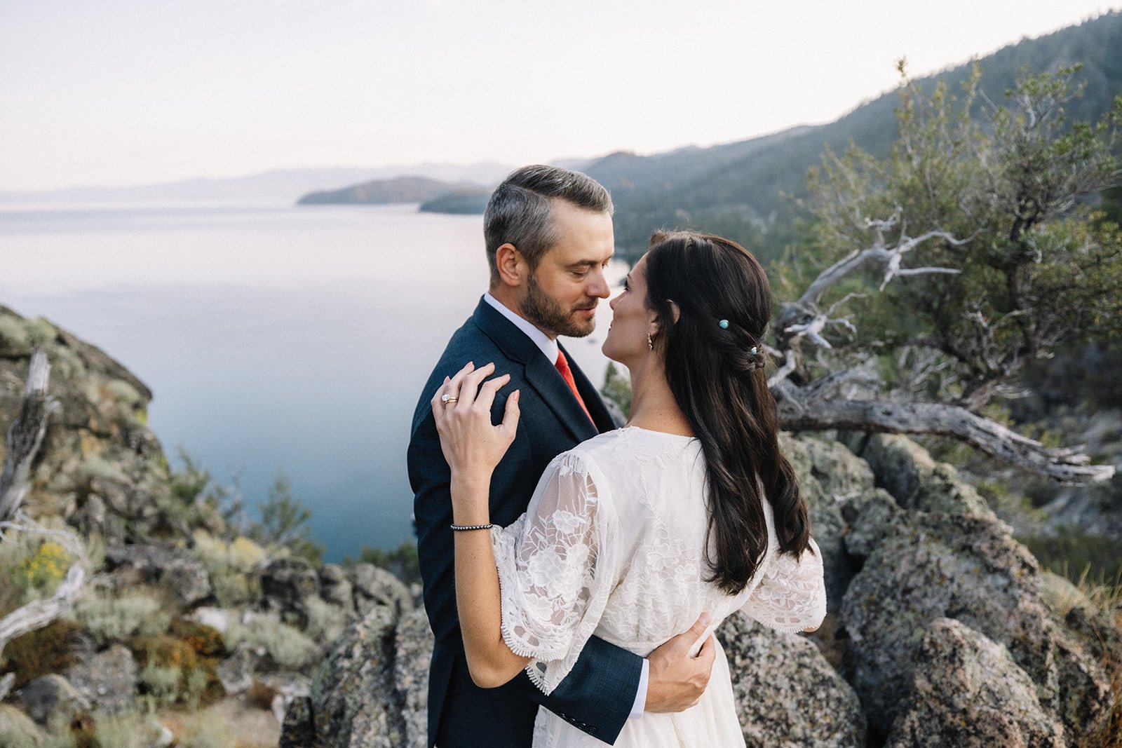 lake-tahoe-sunrise-couples-session.jpg (20).jpg