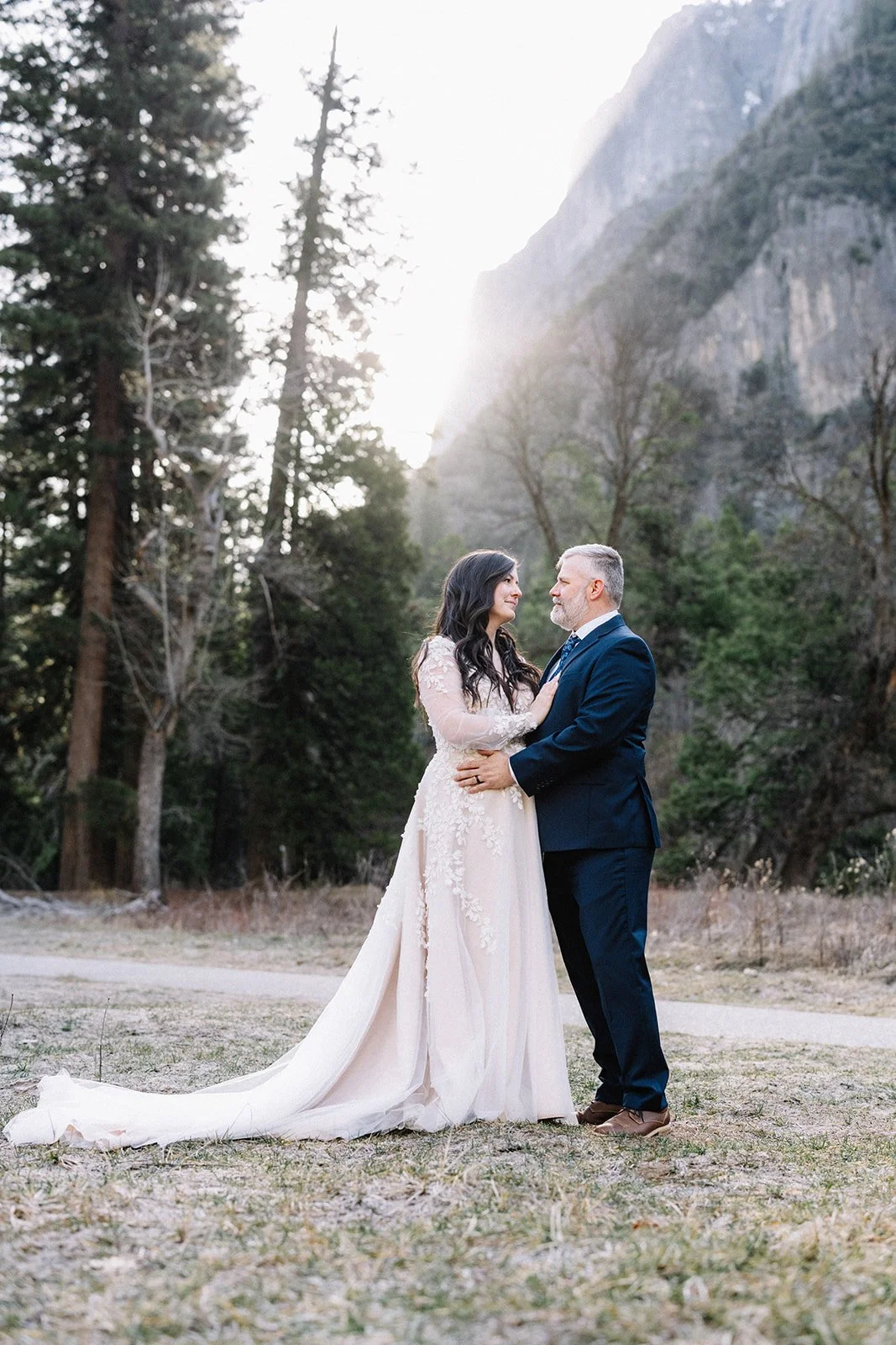 yosemite-sunrise-elopement-valley.jpg (13).jpg