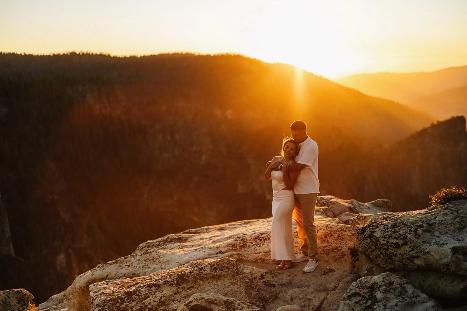 Engagement couple at Taft Point for sunset