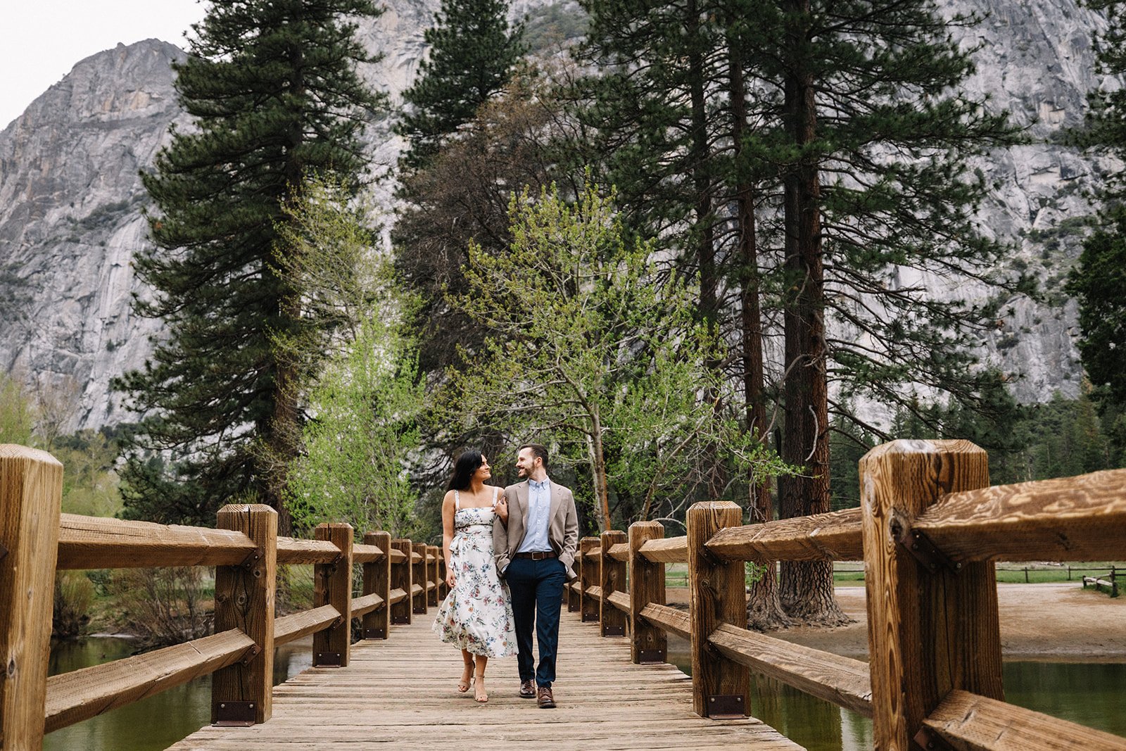 Yosemite meadow engagement session natural moments (4).jpg