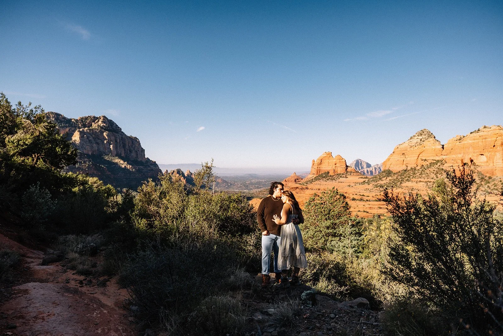 off-road Sedona engagement session adventure (11).jpg