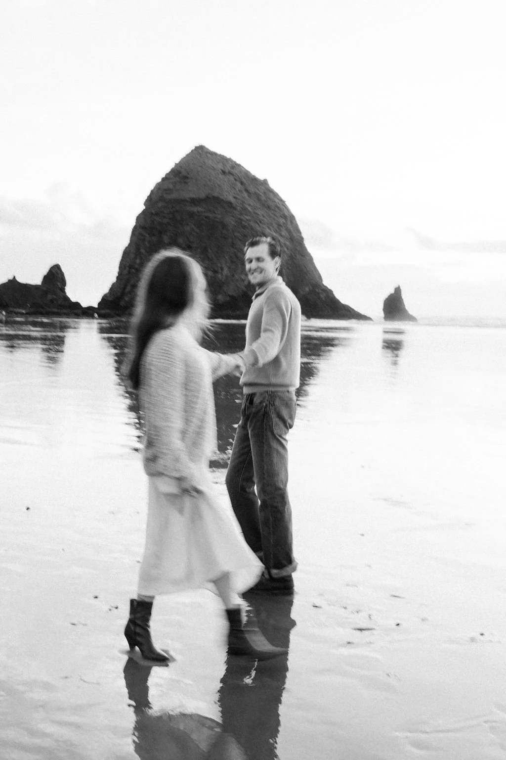 Cannon Beach engagement session sunset Oregon coast (62).jpg