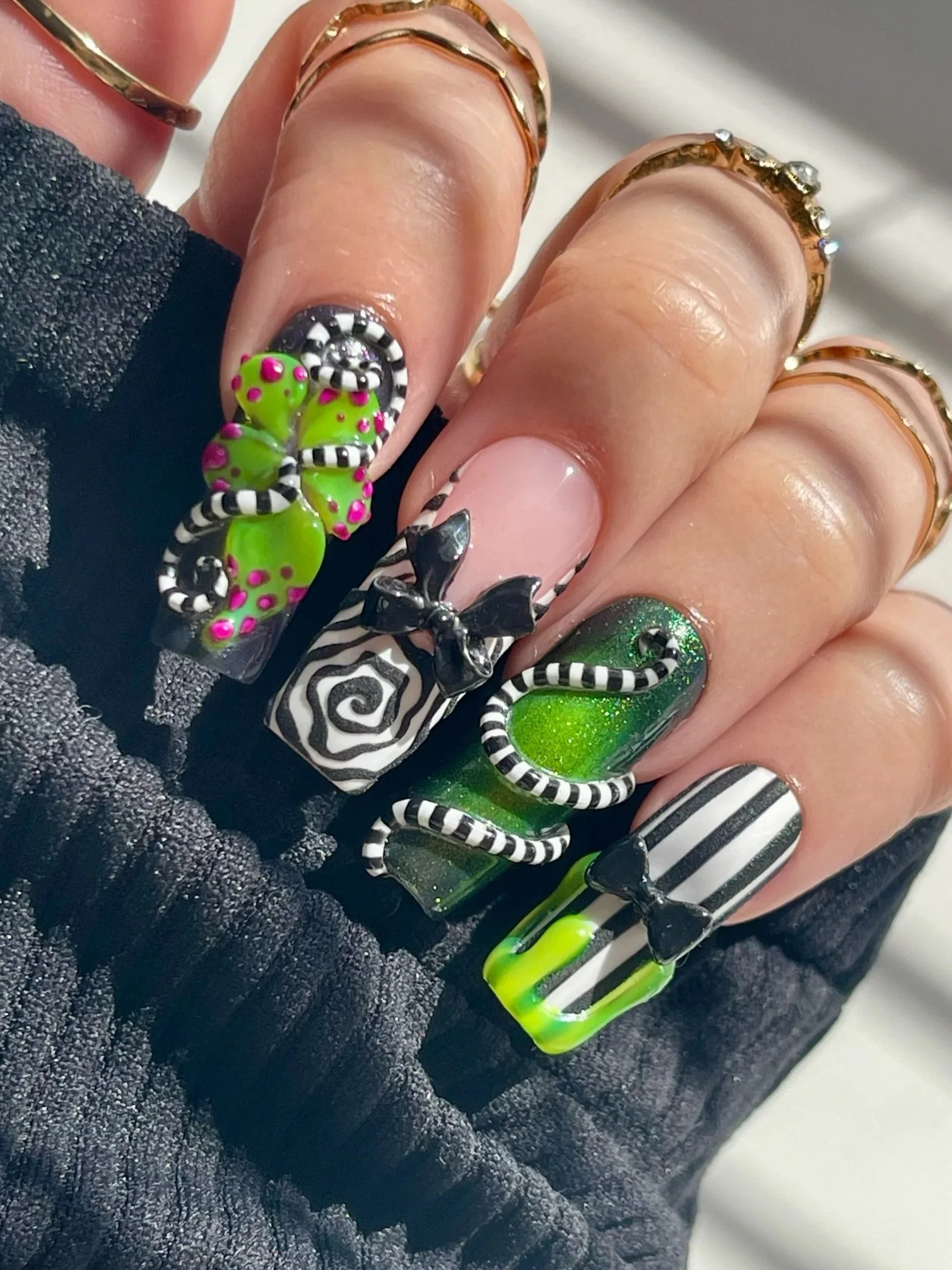 BEETLEJUICE, BEETLEJUICE