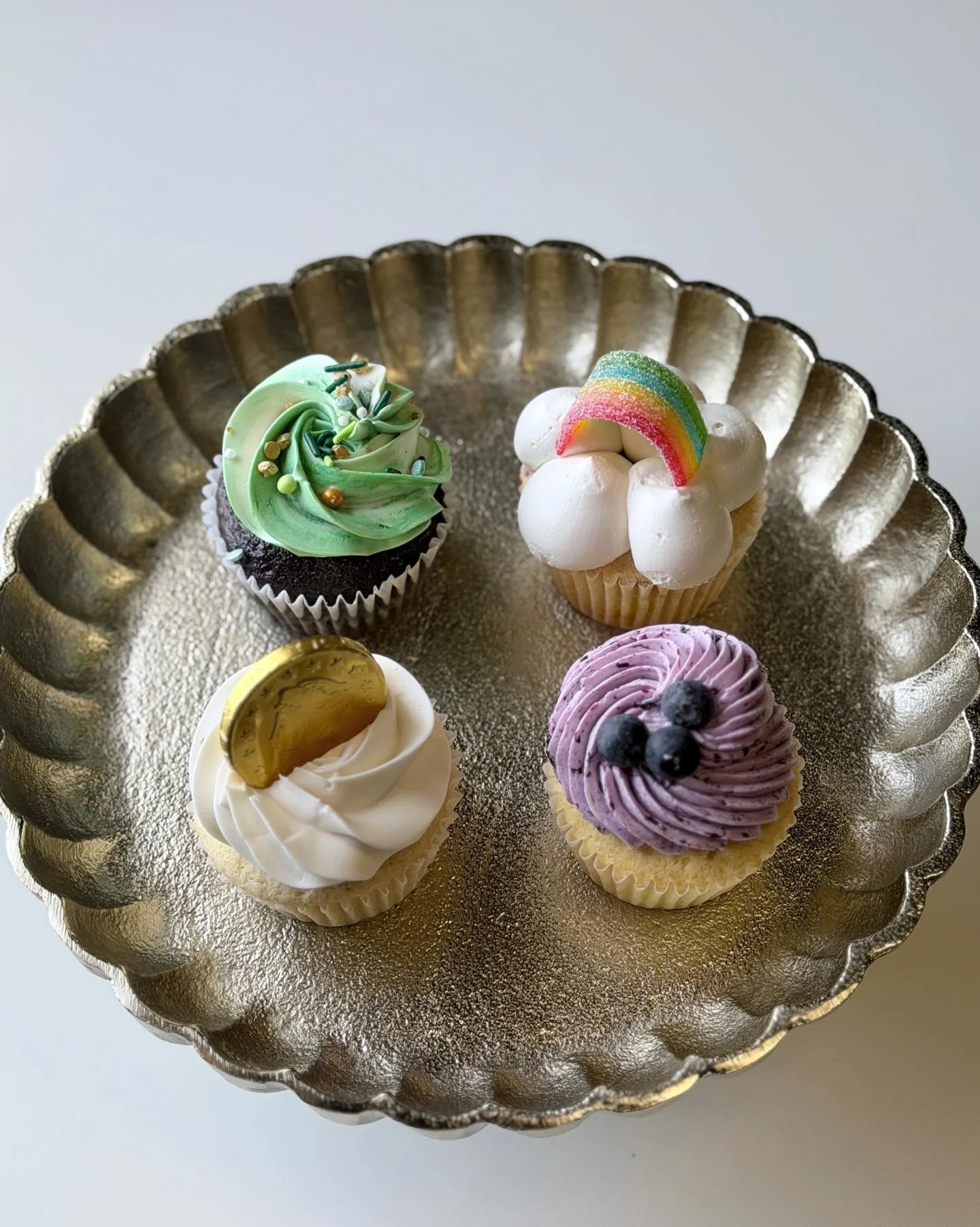 This weekend is packed! Celebrate St. Patrick's Day and Pi Day with us, and don't forget it's our 8-year anniversary! Stop in for some  festive treats and get a free macaron with any purchase to celebrate with us! 

Hours: Friday 10-4, Saturday 10-2
