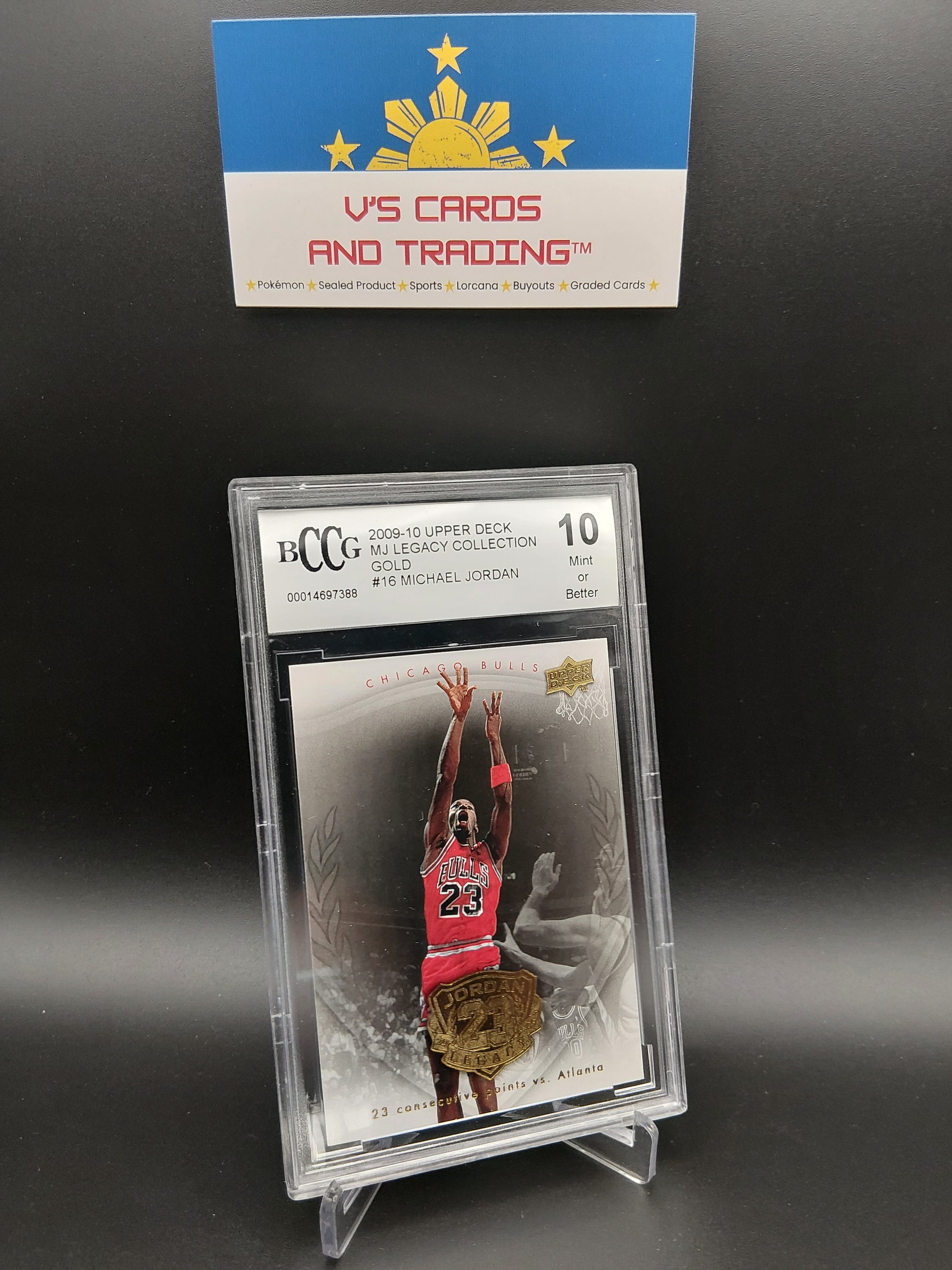 2009-10 UPPER DECK MJ LEGACY COLLECTION GOLD #16 MICHAEL JORDAN BCCG 10