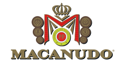 Macundo logo with a crown, medals, and the text 'MACUNDO' in gold letters.