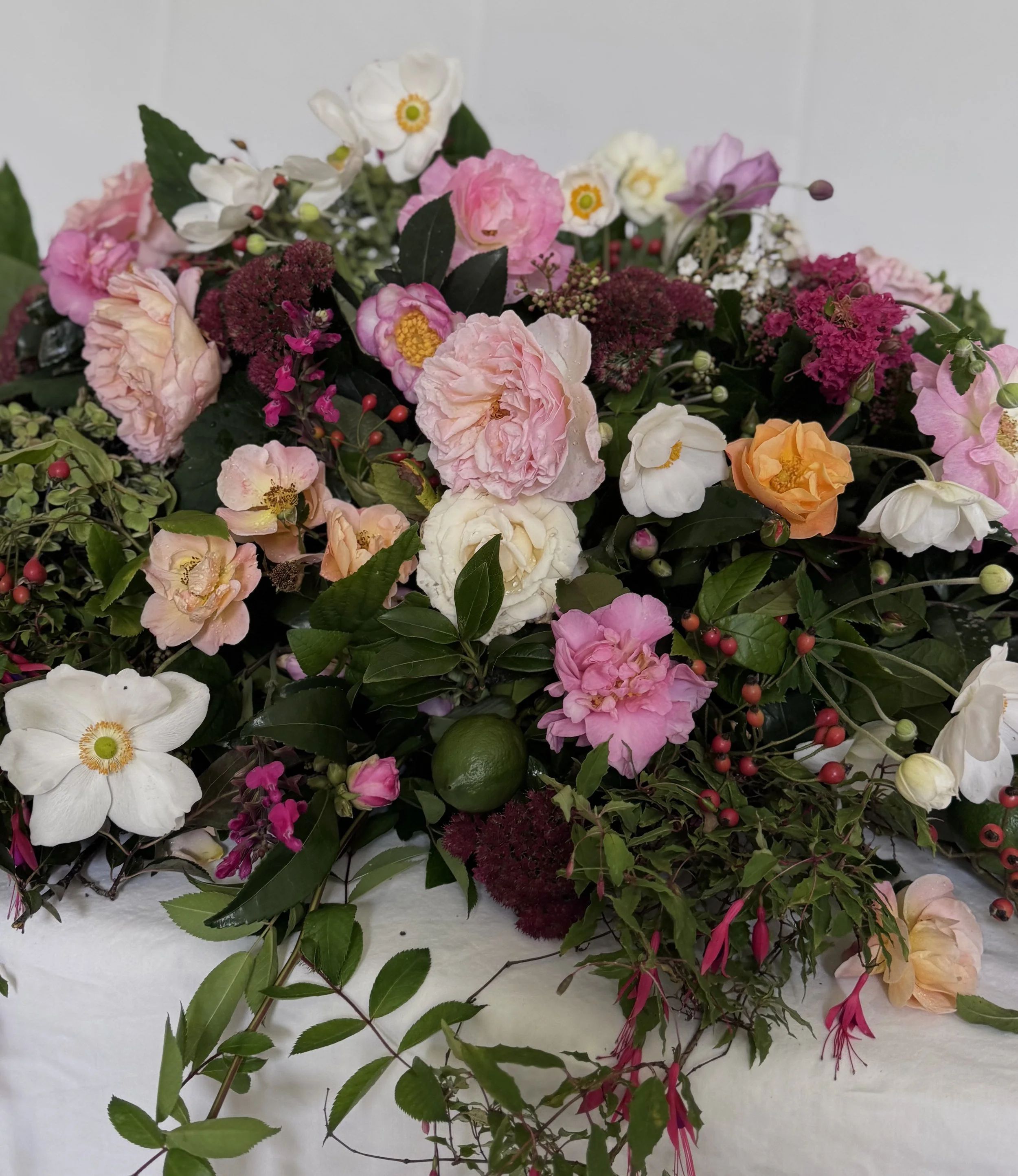 bespoke casket cover flowers southern highlands with garden roses