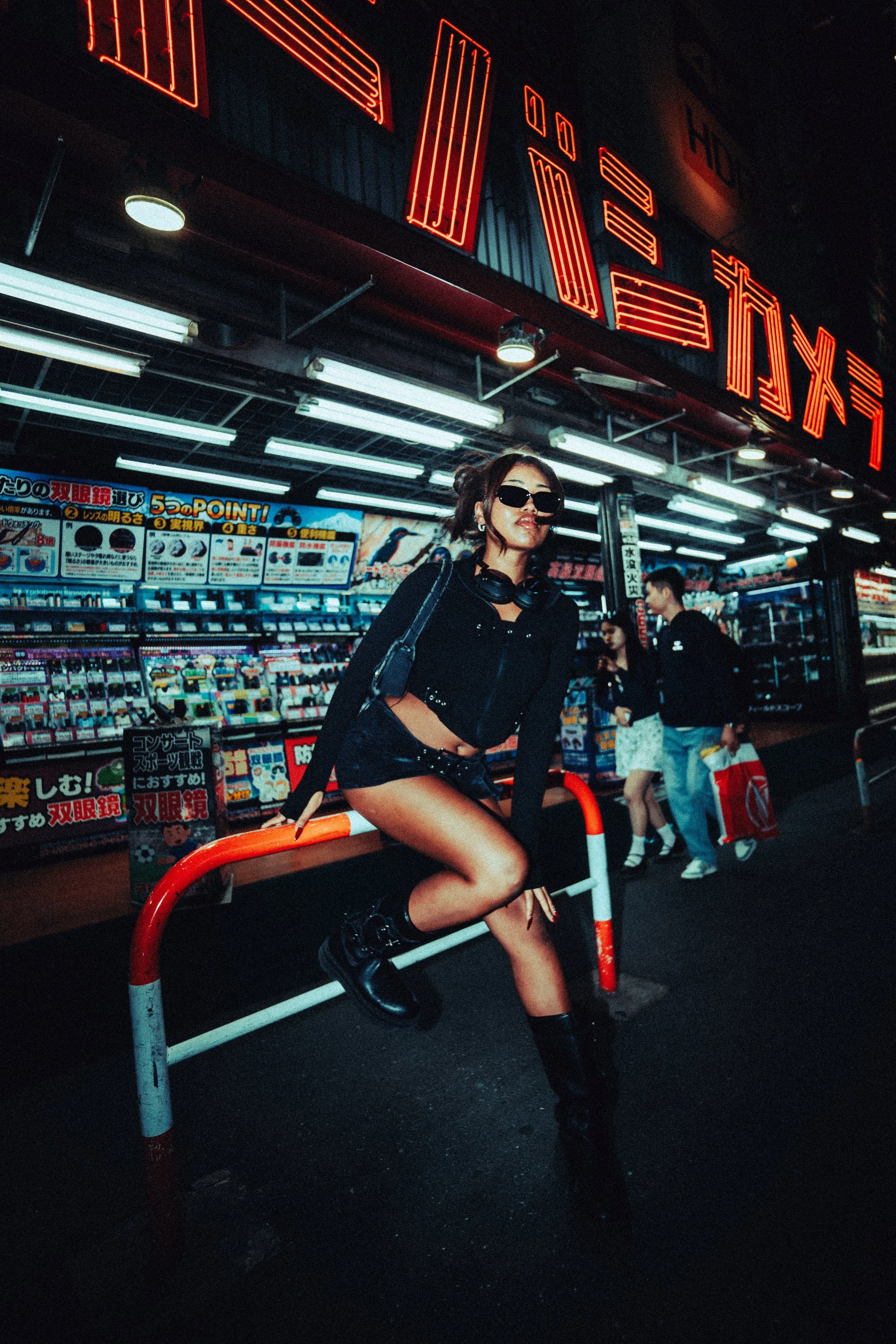 Outdoor One hour Photoshoot with AFRODYNAMIC