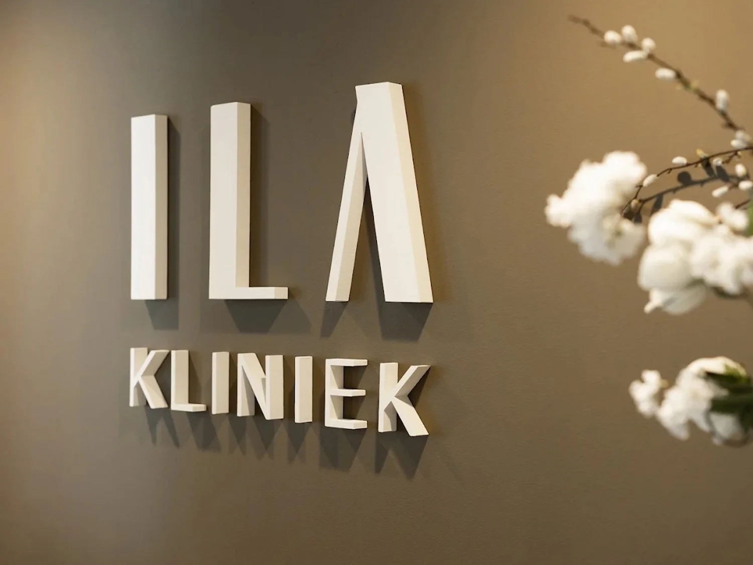 Huisstijl ontwerp | ILA Kliniek