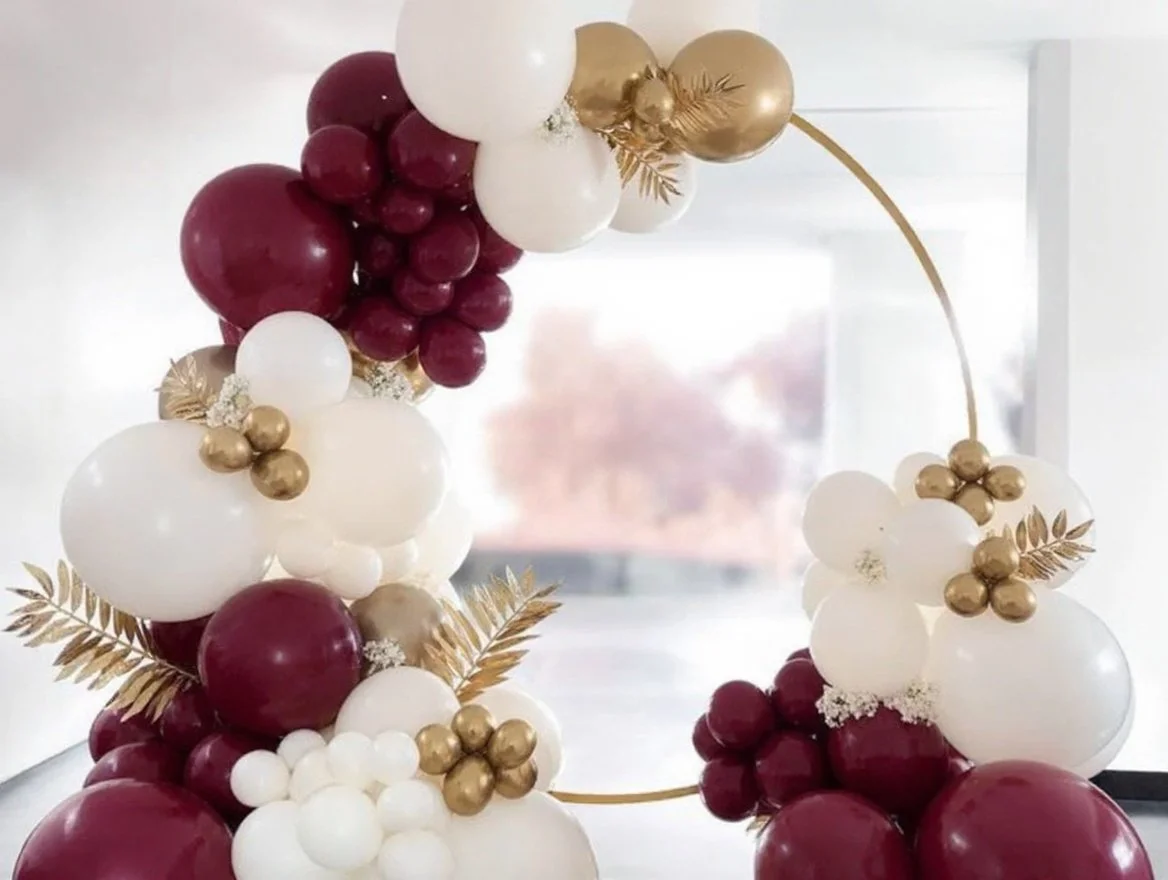 White and Red Centerpiece.jpg