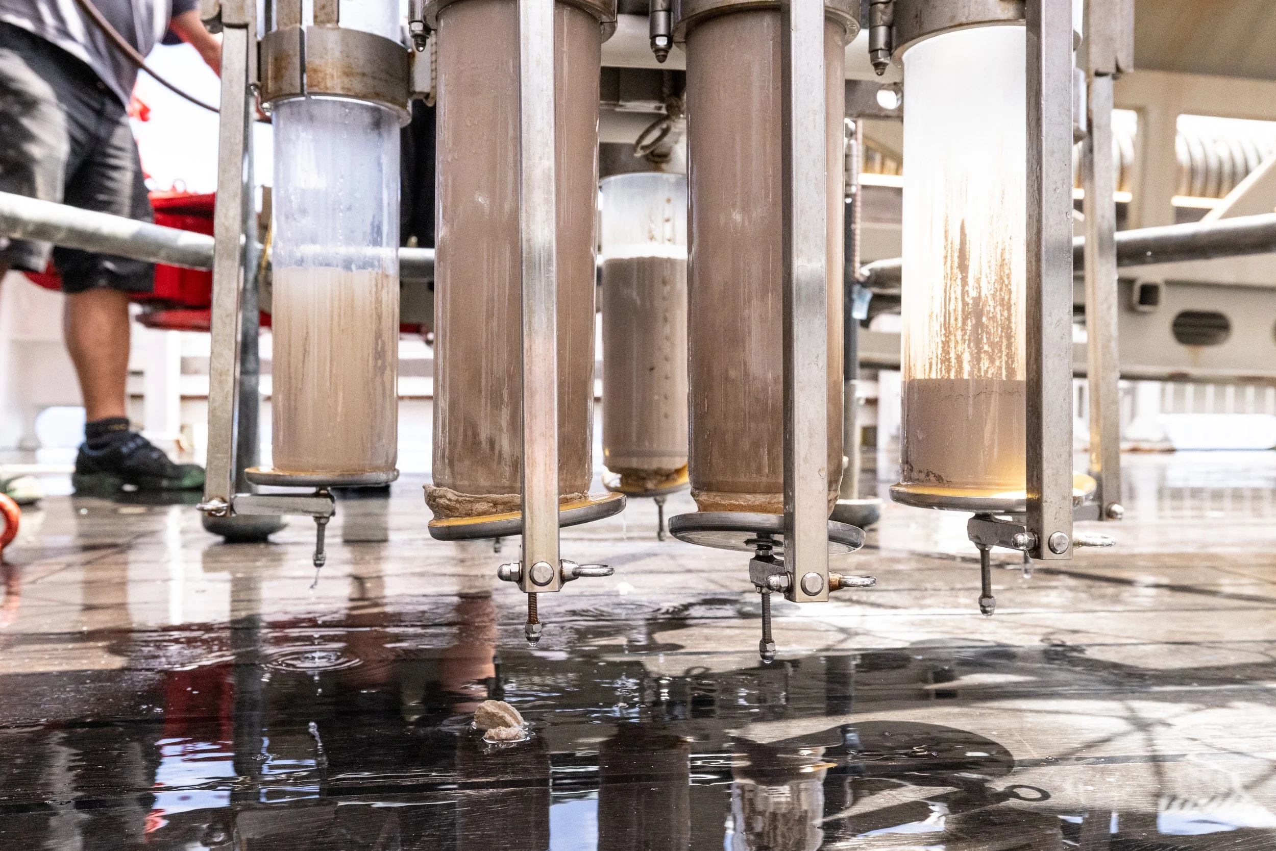 Sediment sampling in the Indian Ocean