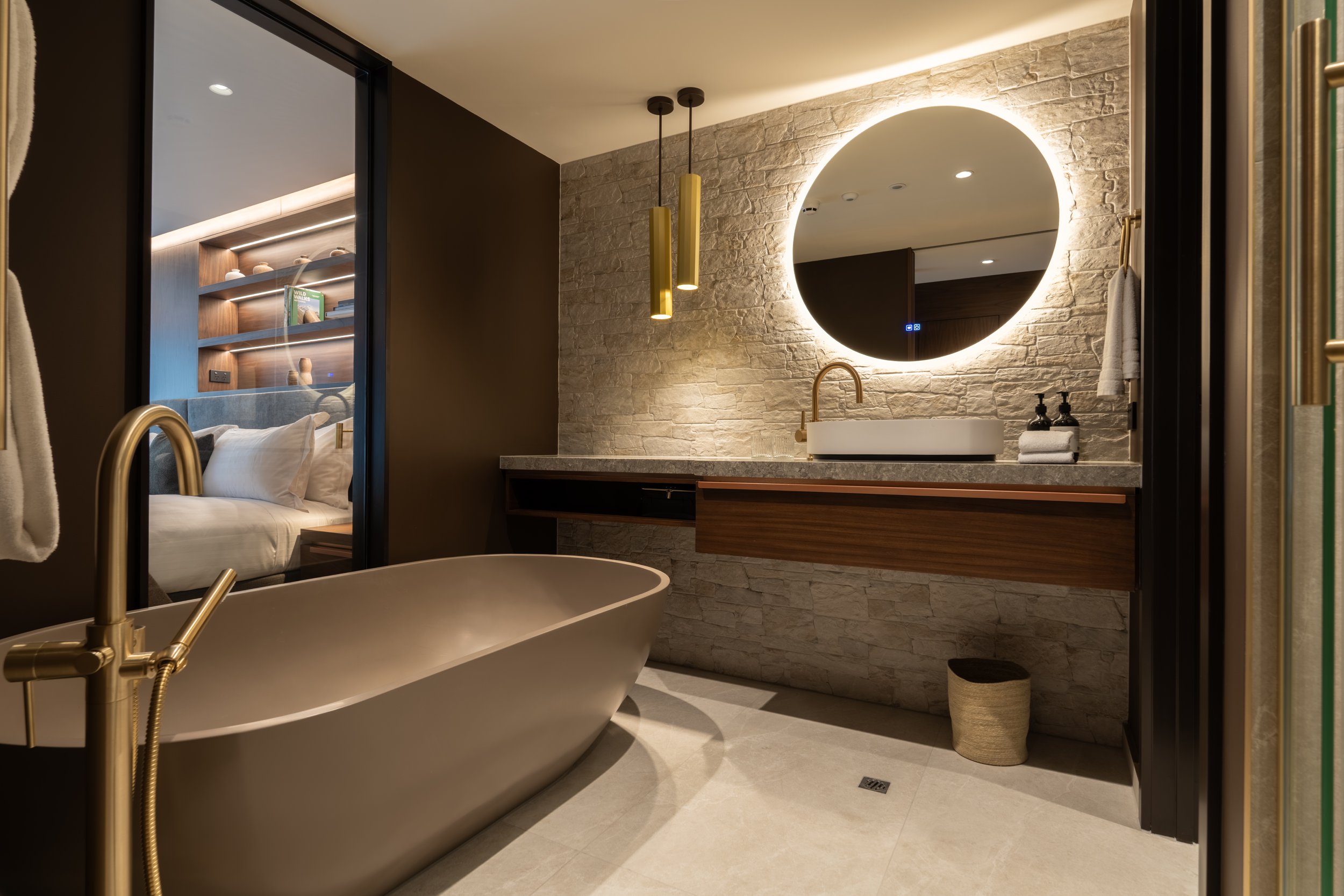 13-Coronet Ridge_Superior Room (1).jpg