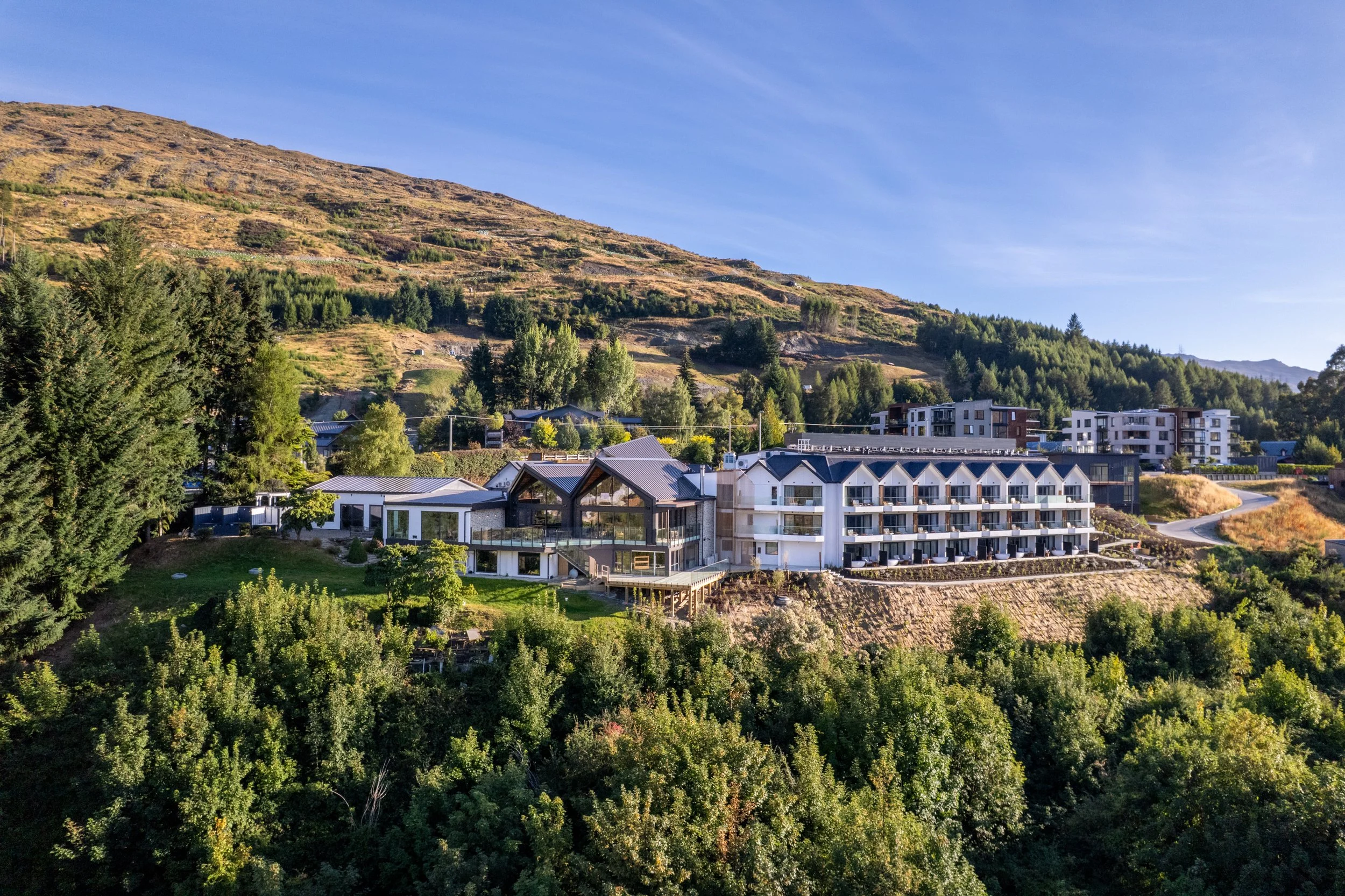 01-Coronet Ridge Resort-4.jpg