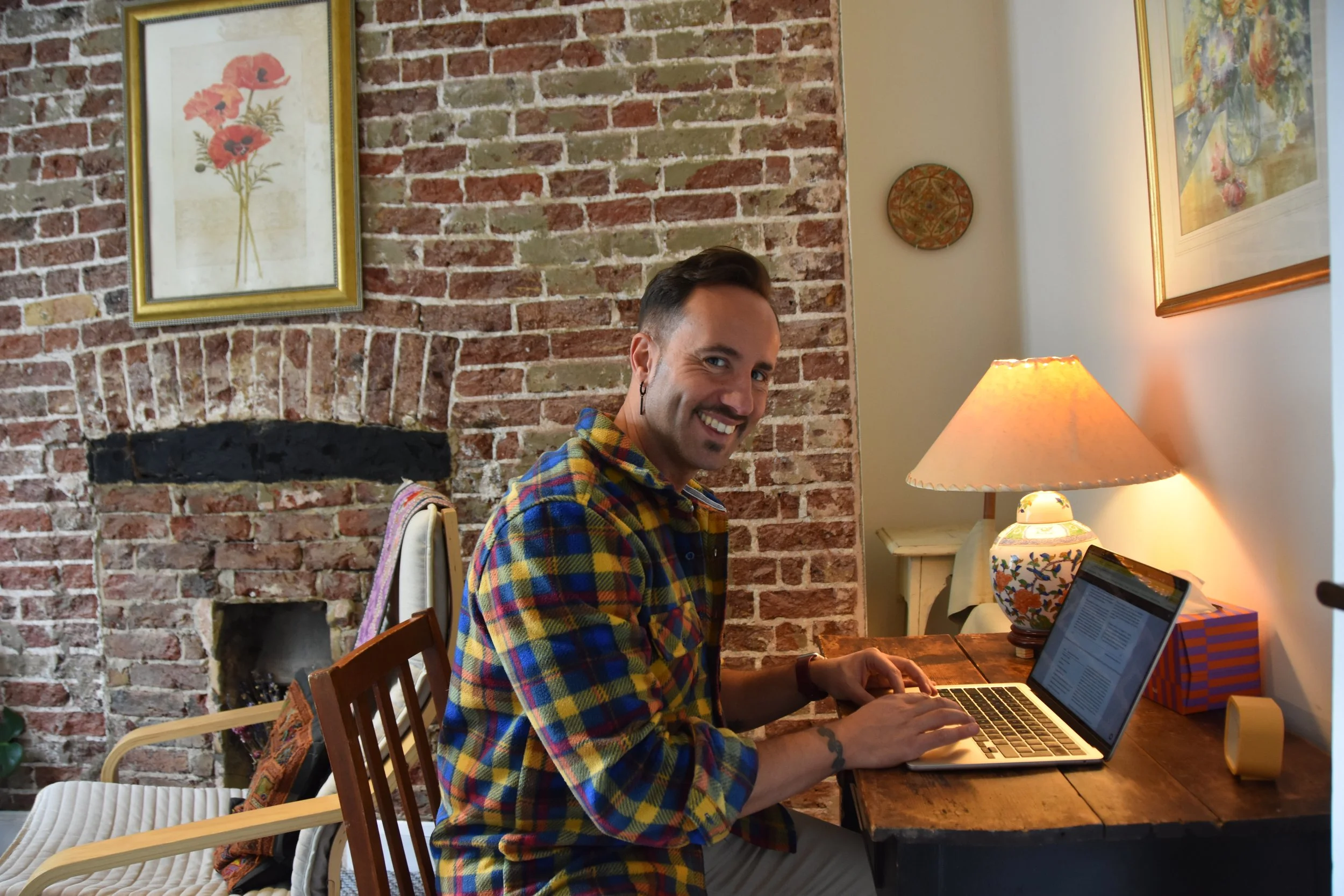 Pedro Garcia, BACP-registered bilingual counsellor in London