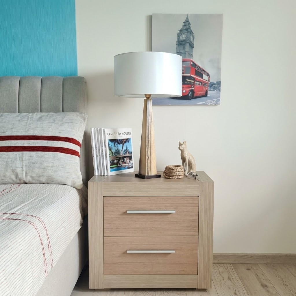lampe-a-poser-bois-artisanale-ebene_blanchi-luminessencedesign-chambre.png