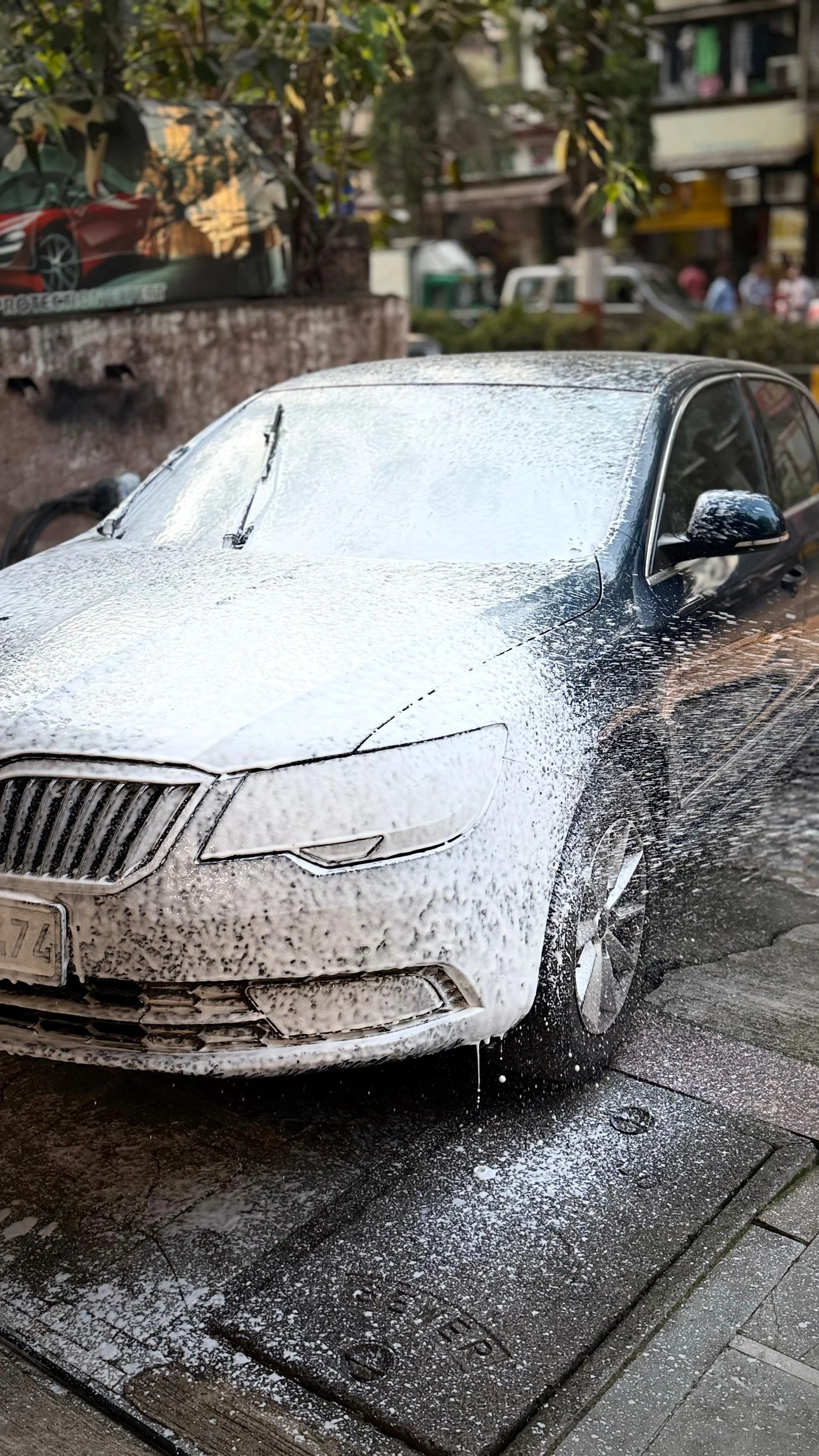 Premium Car wash in Ghansoli Navi Mumbai, near by to Vashi, Airoli, Turbhe Navi Mumbai.