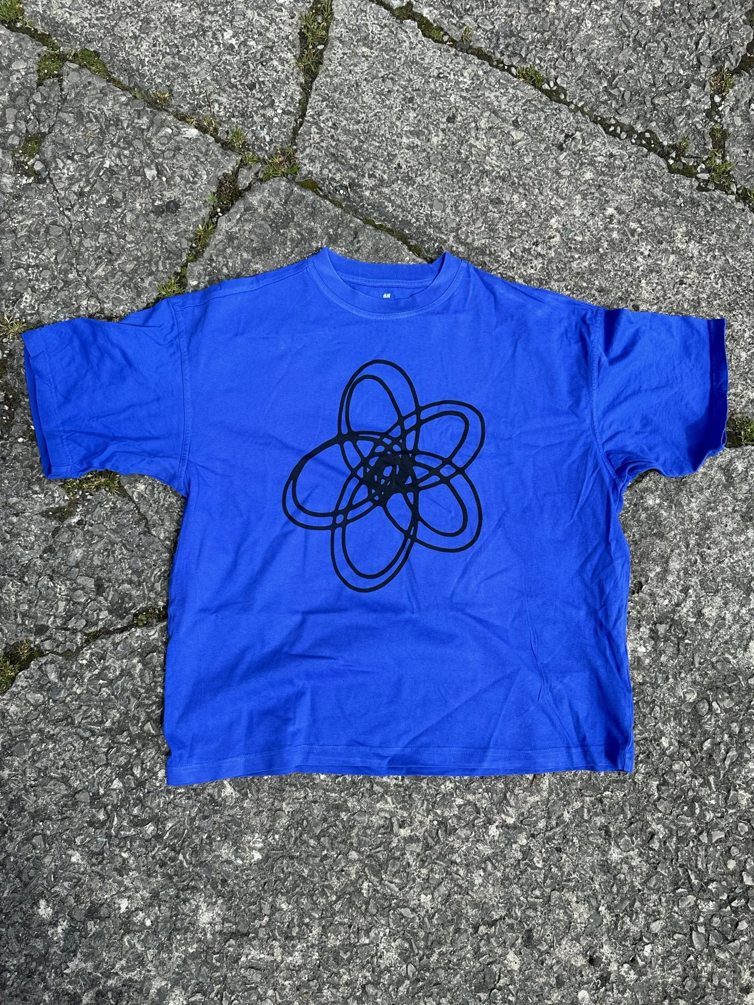 Scribble Flower Tee