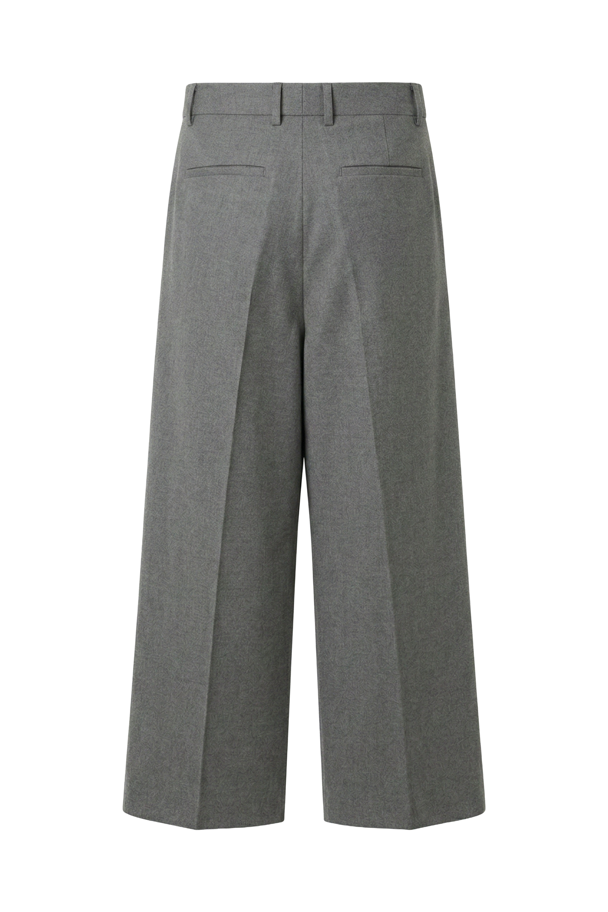 tenue 3 bas dos.png